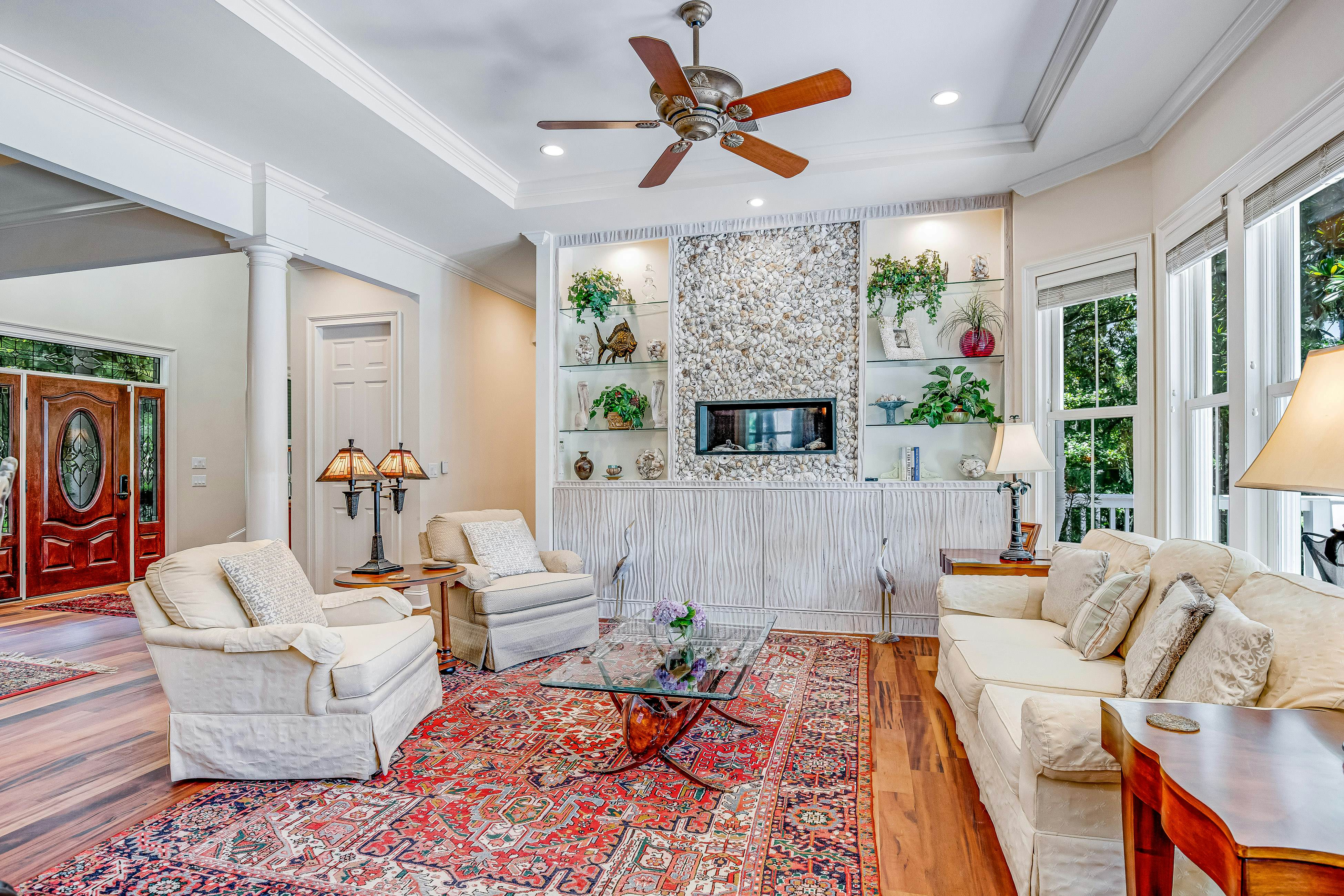 Expansive Home with Shared Pools, High-Speed WiFi, Central AC, & Washer/Dryer