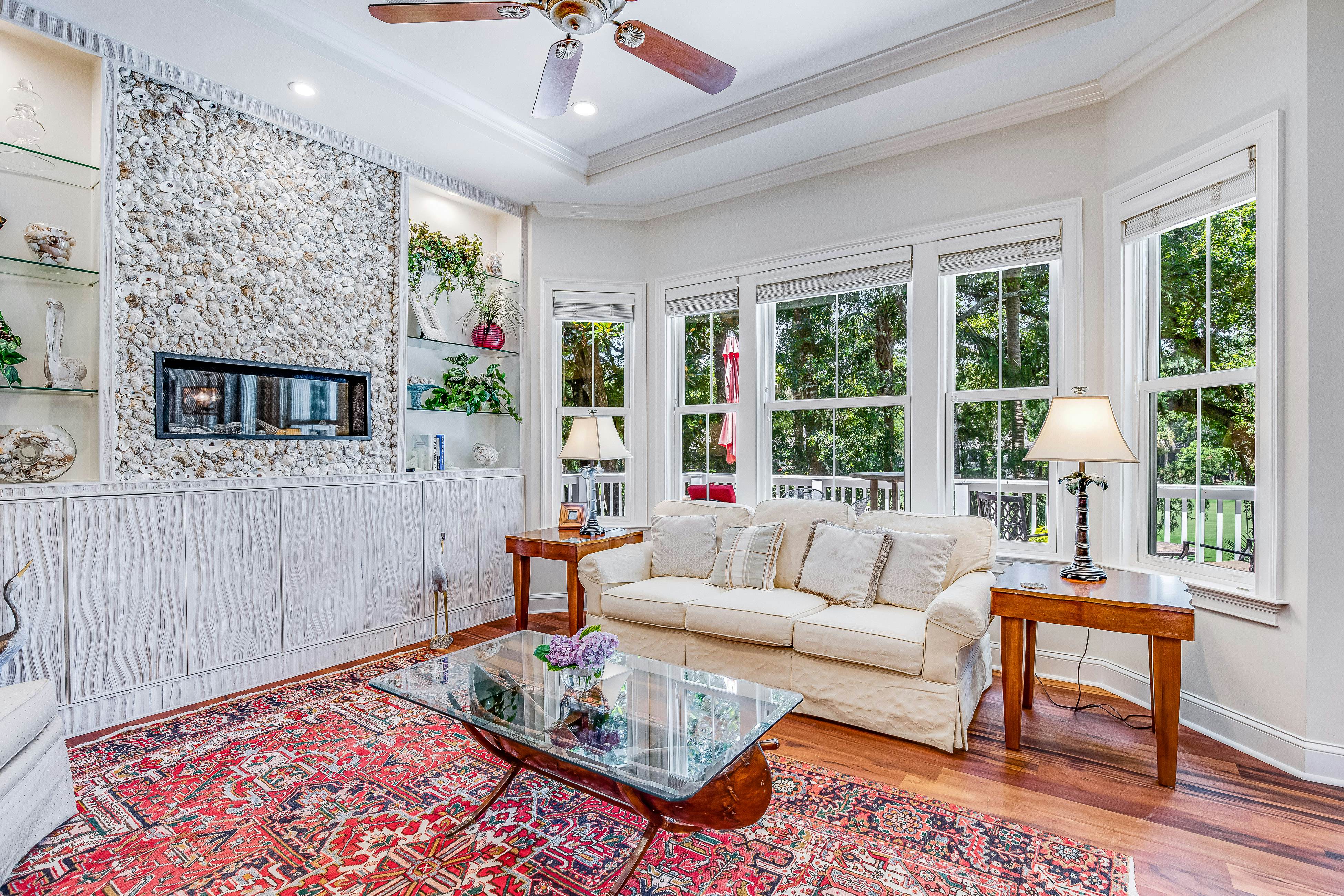 Expansive Home with Shared Pools, High-Speed WiFi, Central AC, & Washer/Dryer