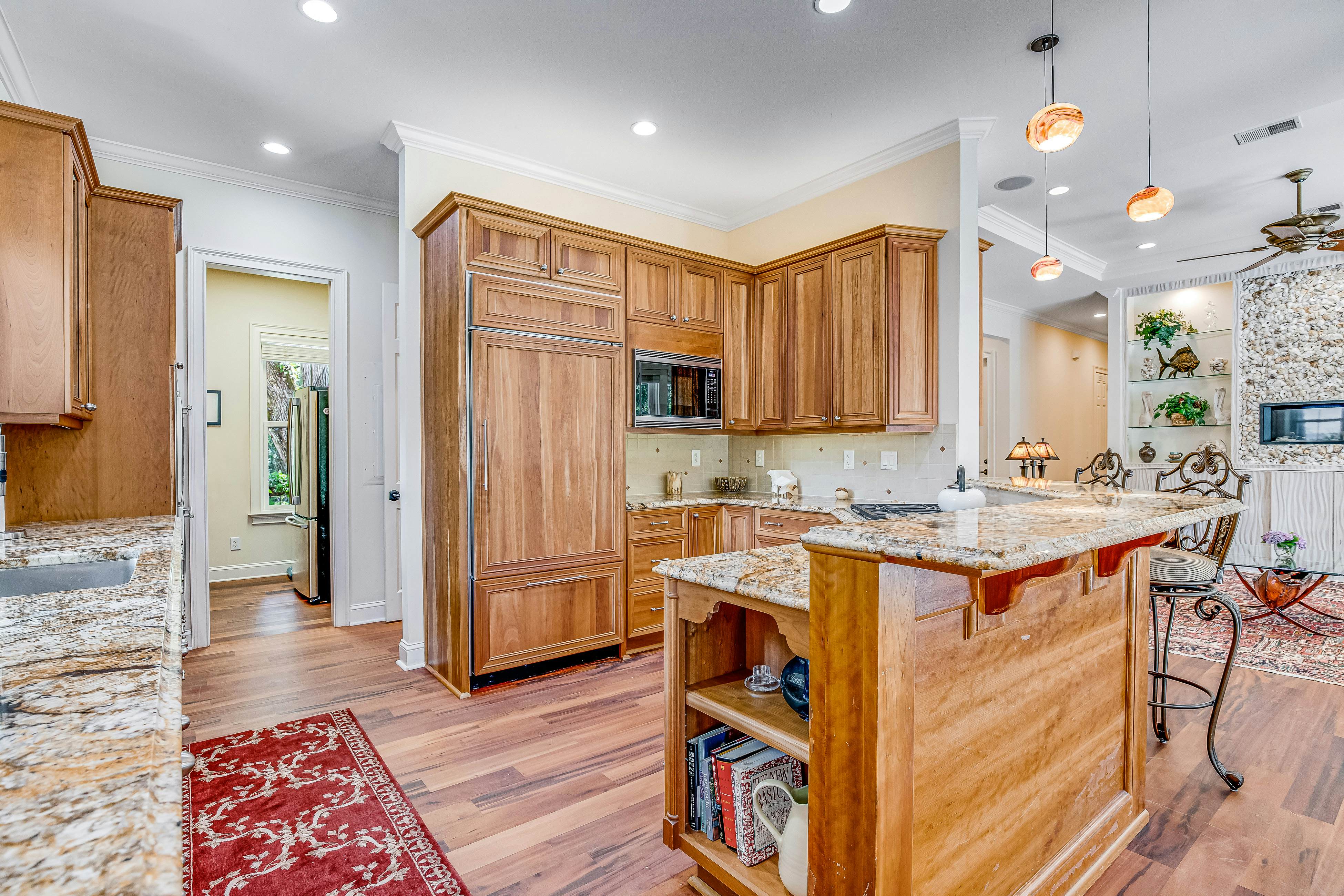 Expansive Home with Shared Pools, High-Speed WiFi, Central AC, & Washer/Dryer