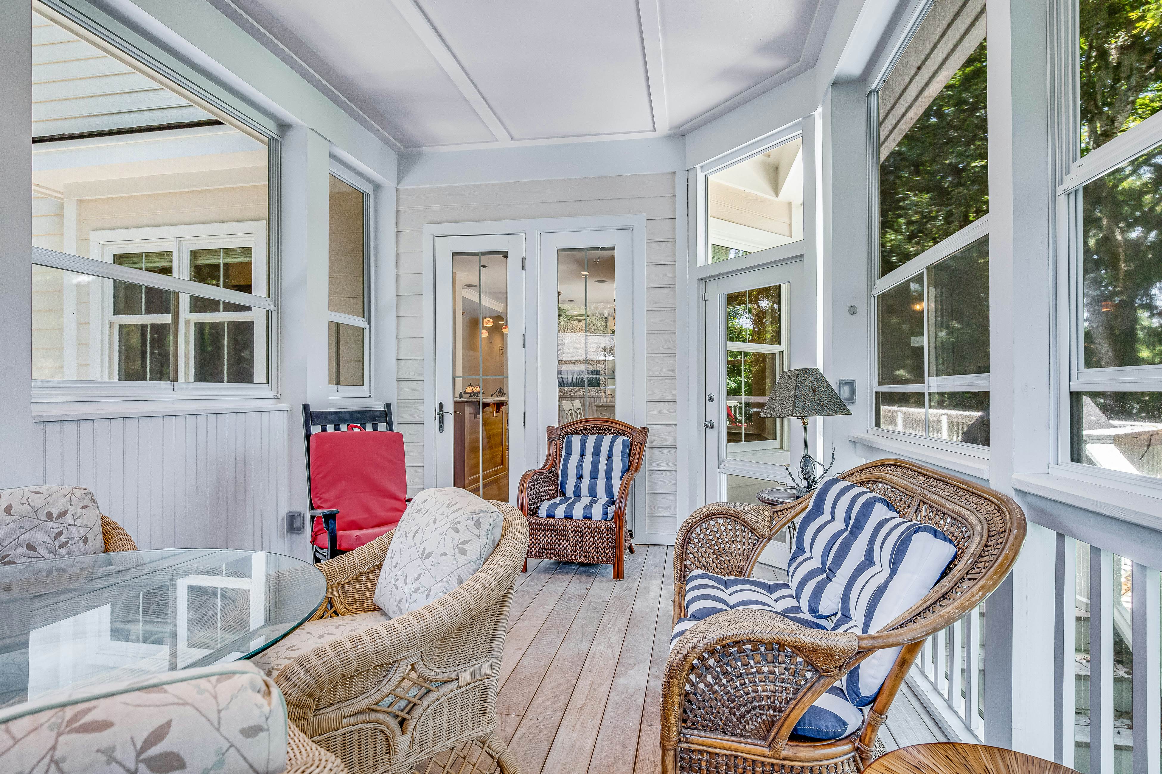 Expansive Home with Shared Pools, High-Speed WiFi, Central AC, & Washer/Dryer