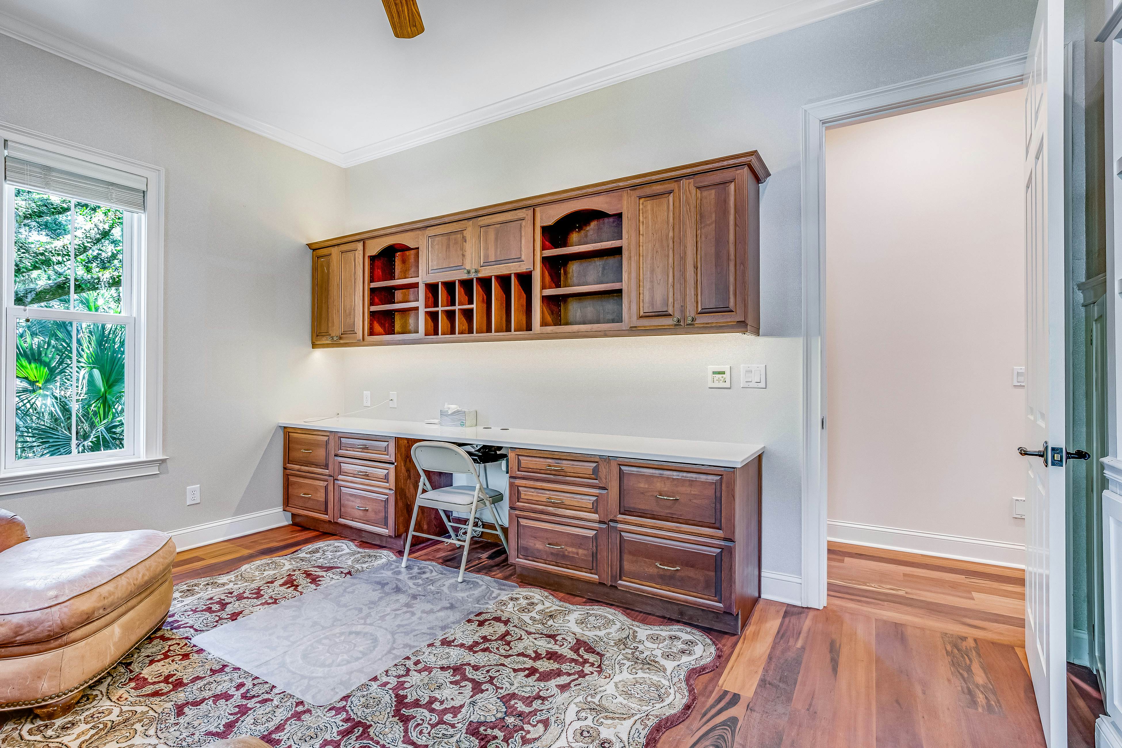 Expansive Home with Shared Pools, High-Speed WiFi, Central AC, & Washer/Dryer