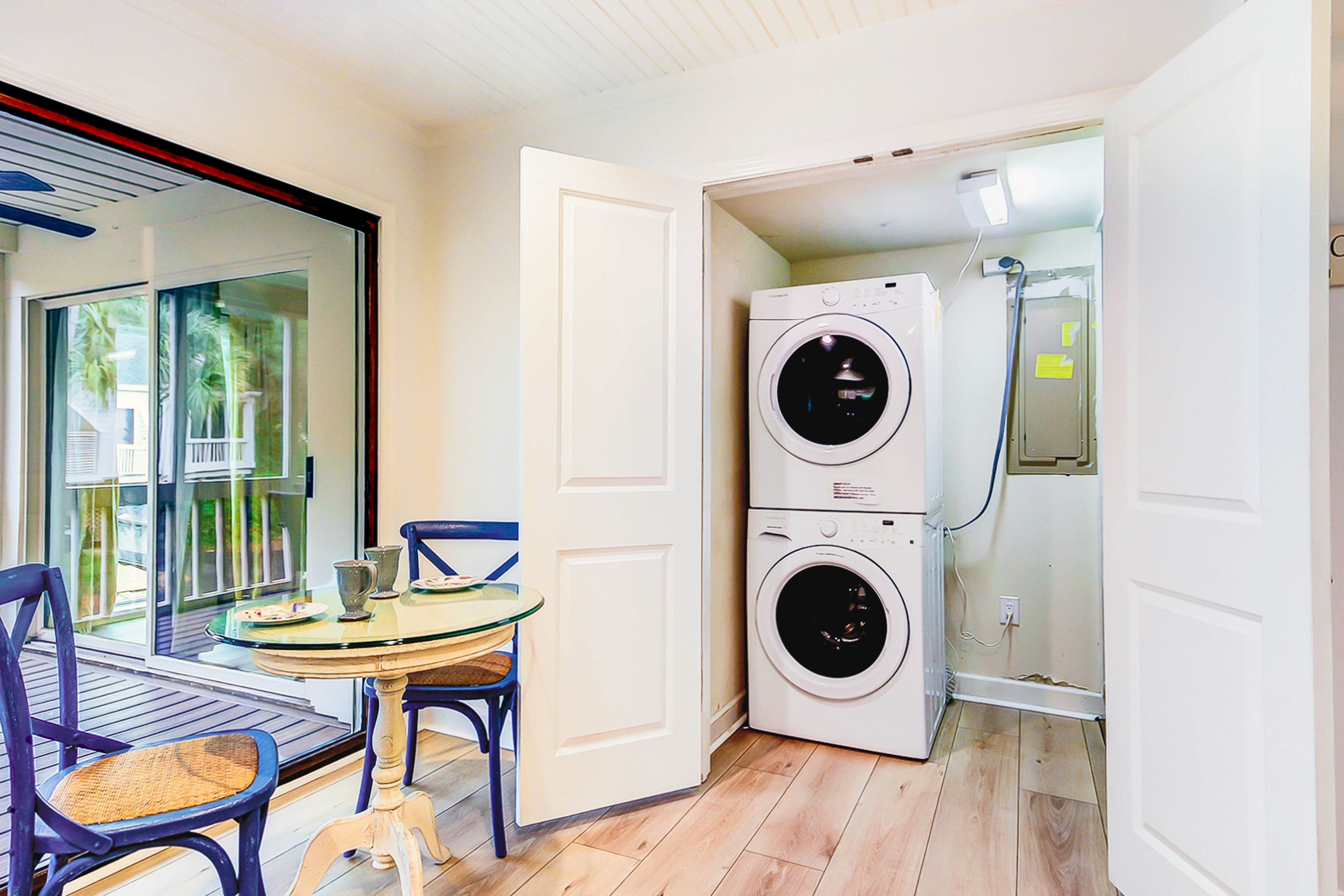 Golf-and-sea villa within walking distance of beach + resort amenities