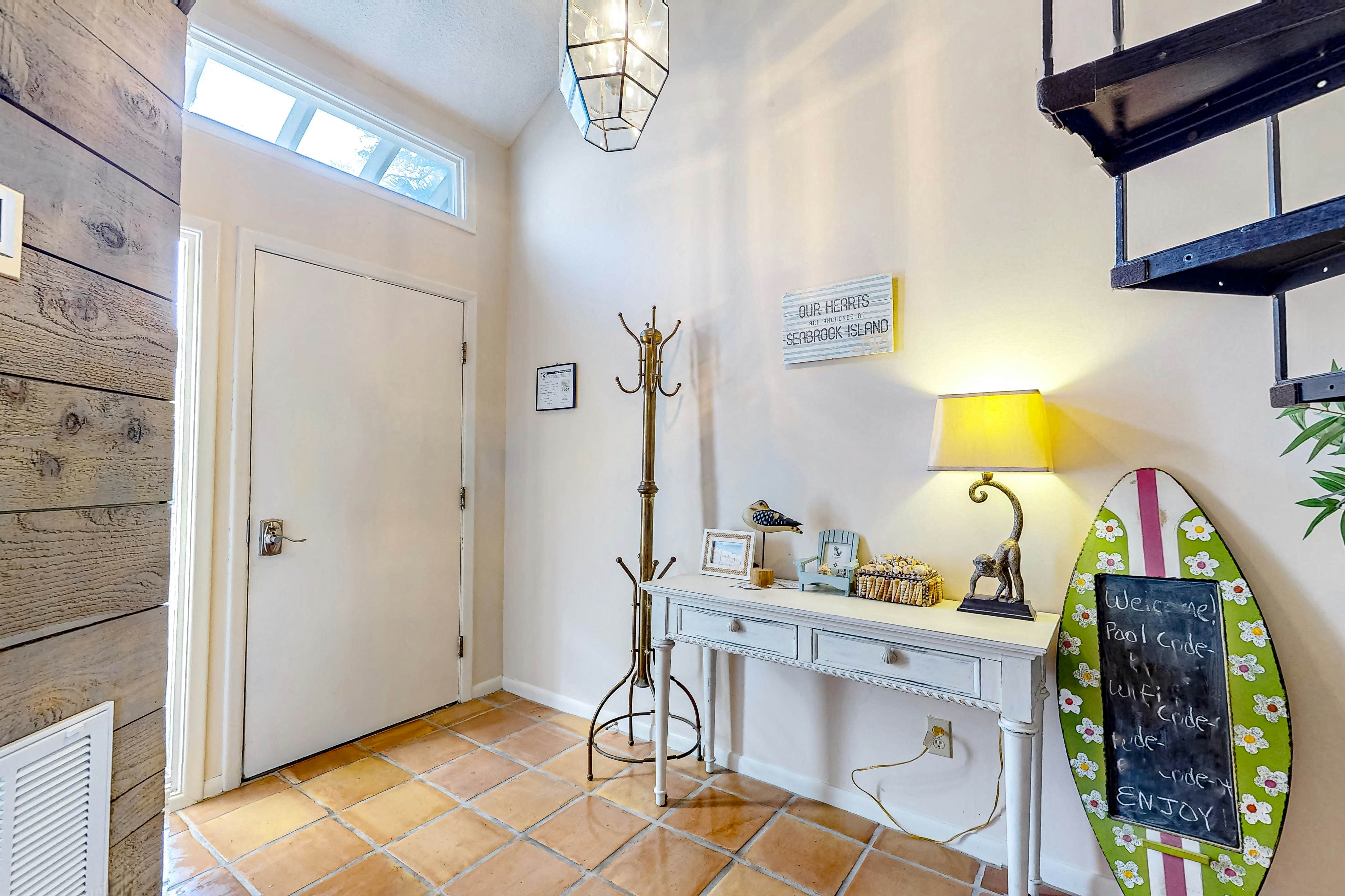 Creek Watch Villa with resort amenities, marsh views, & on-site golf