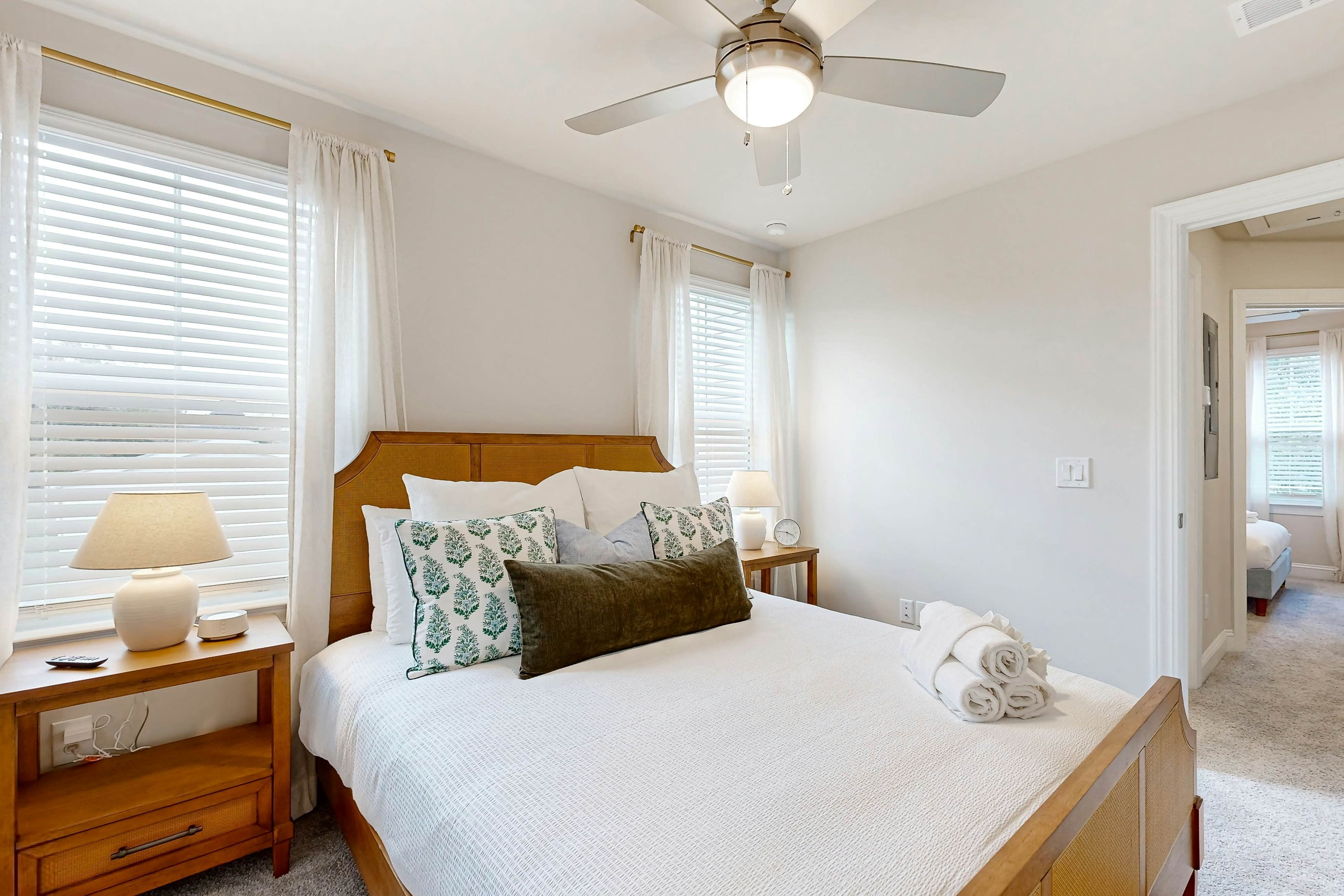 New and Updated Home- Close to charming downtown Charleston