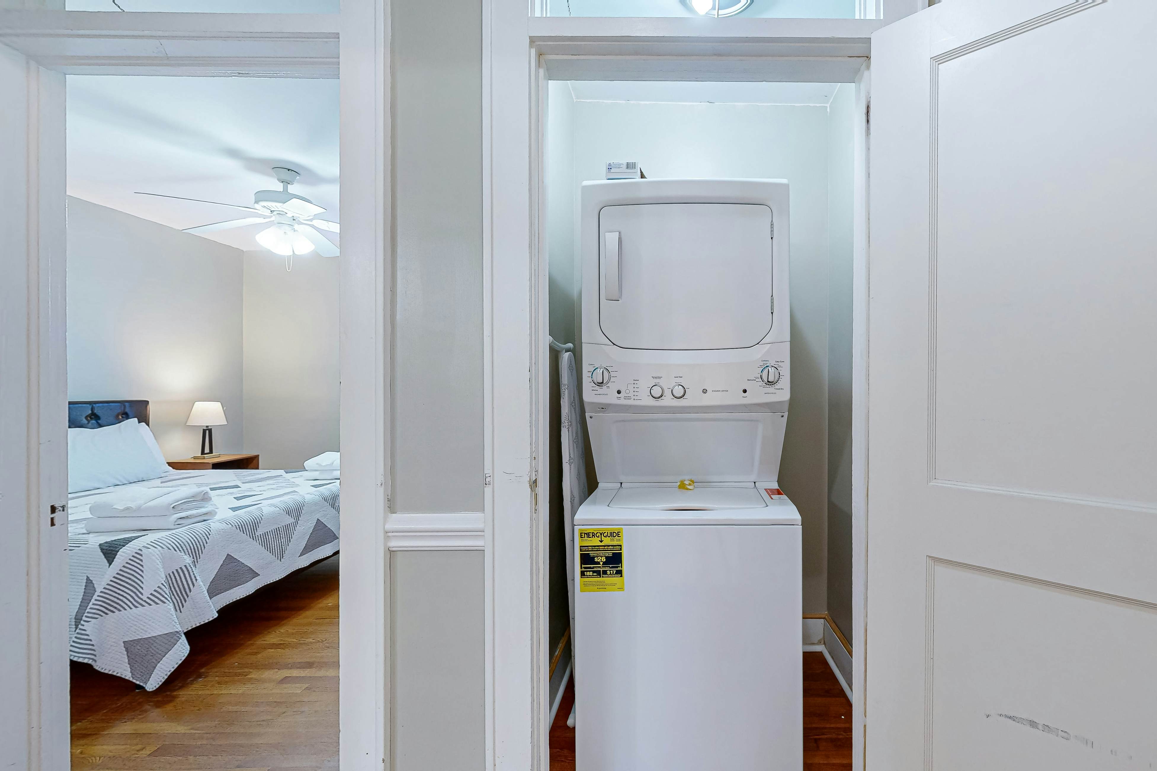 Dog-friendly home in North Charleston with backyard, firepit & W/D