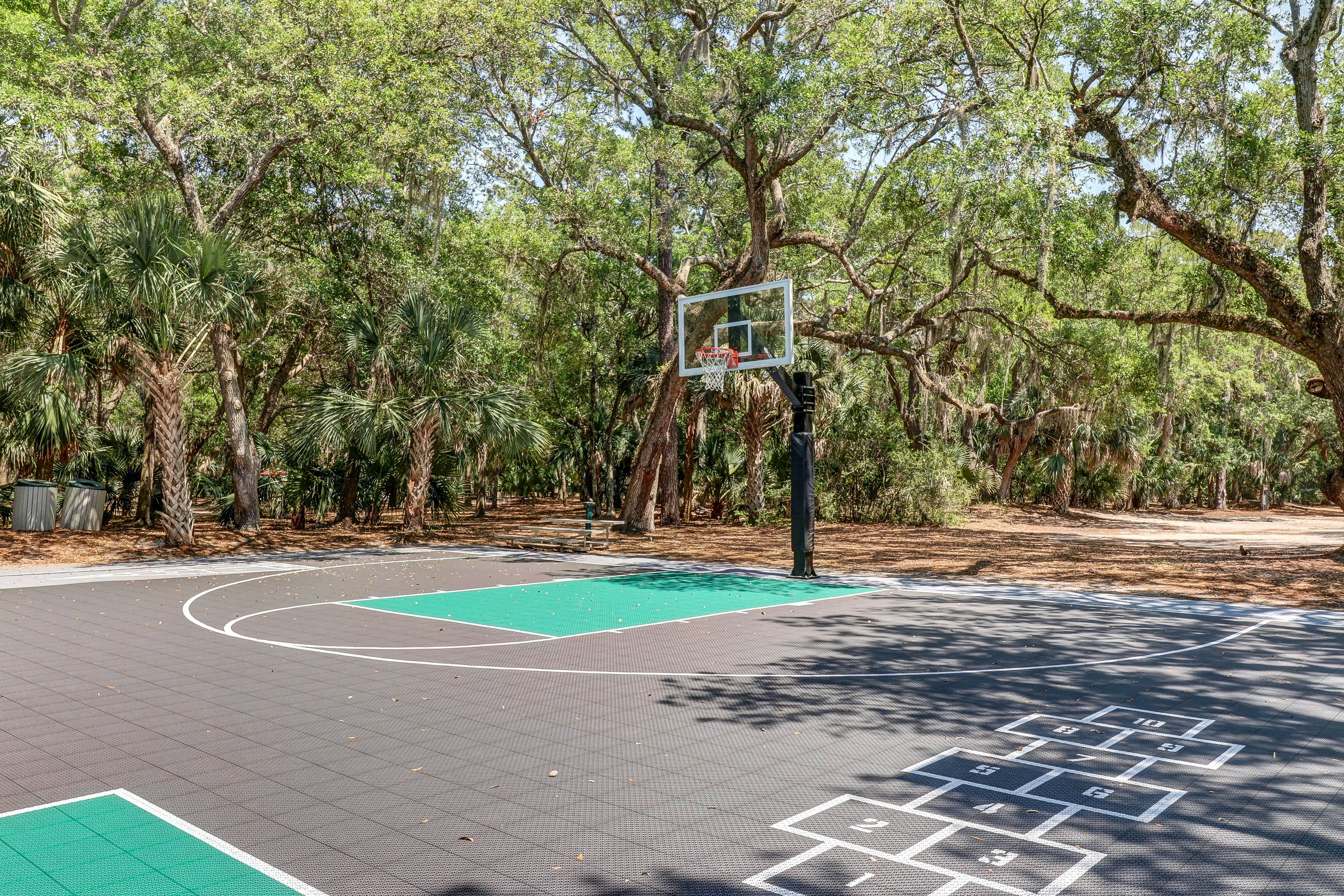 Seaside Home with Two Shared Pools, Equestrian Center, & Tennis