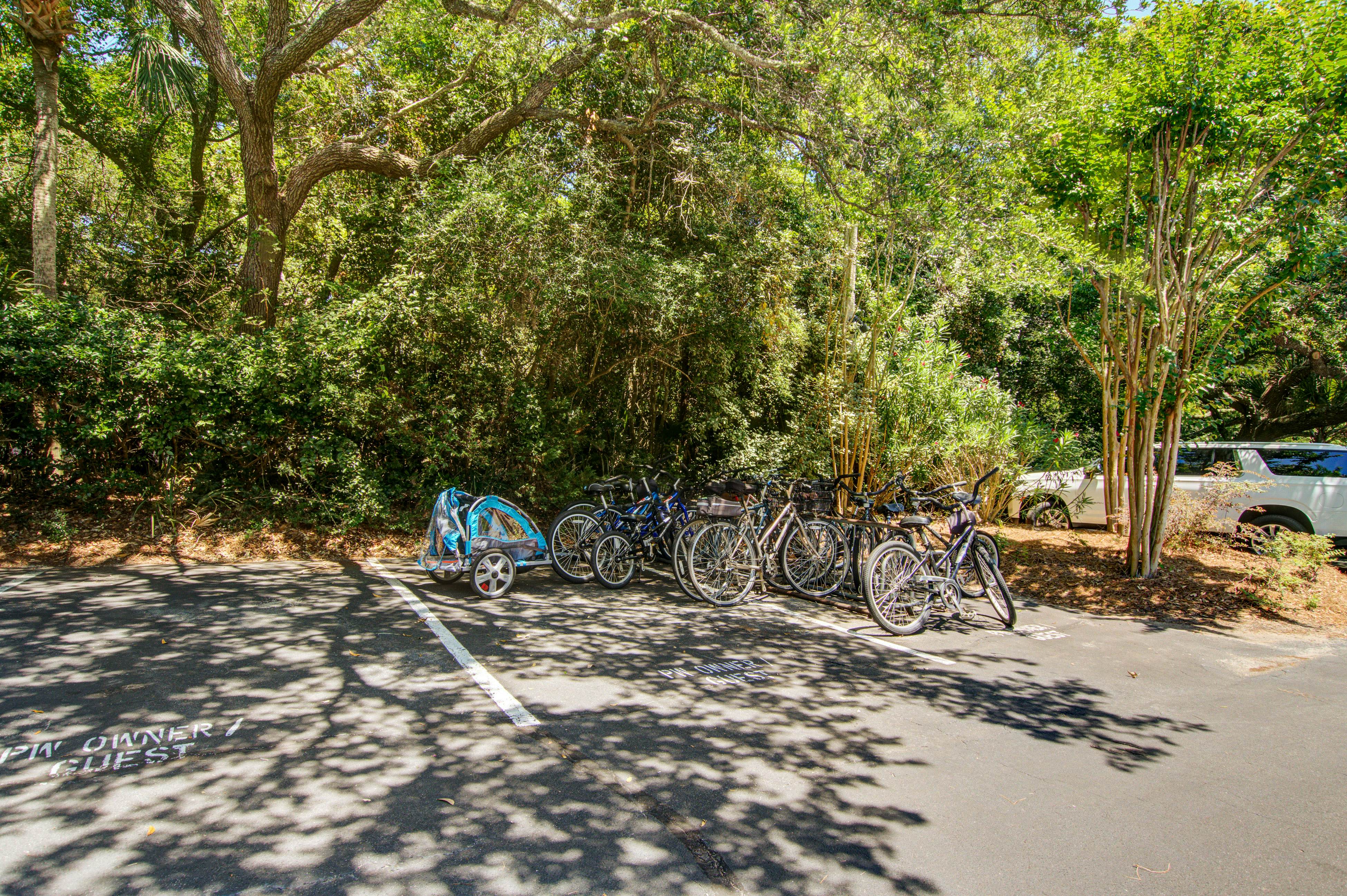 Beach villa with full kitchen, ocean/inlet views - short walk to Beach Club