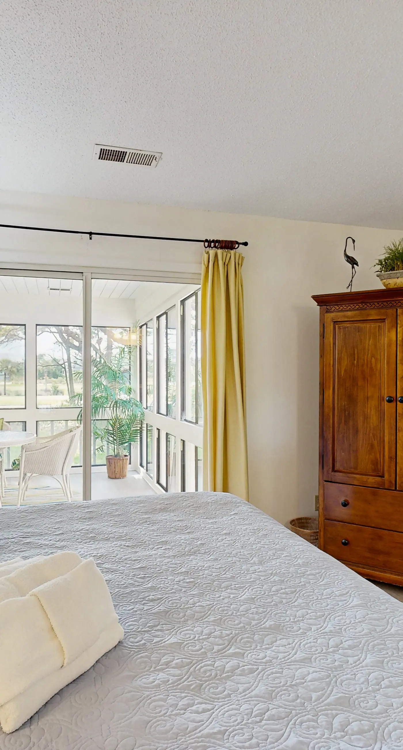 First-floor villa overlooking the Ocean Winds golf course 18th fairway
