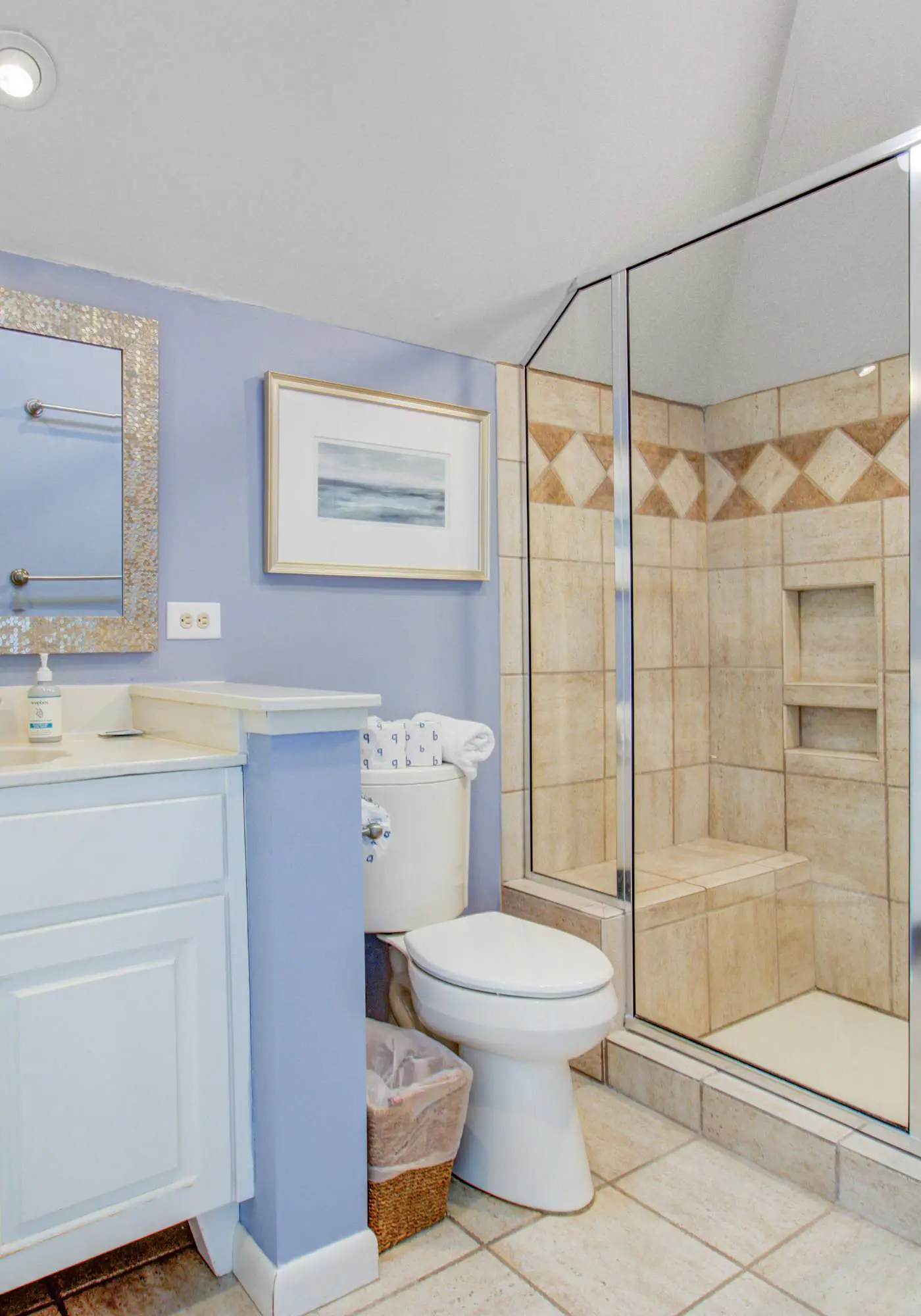 Villa with screened porch & fabulous views - just across the street from the beach