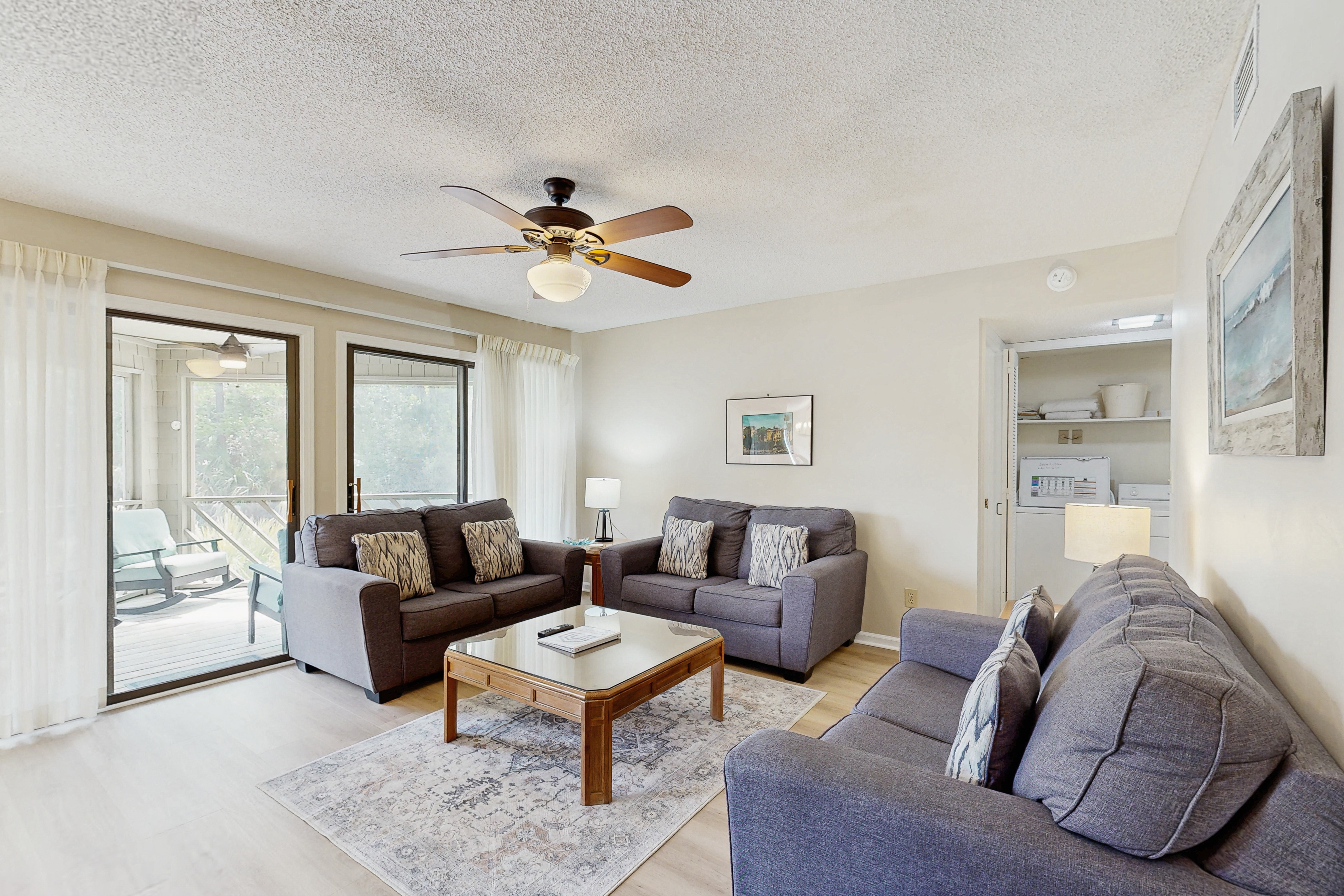 First floor villa w/ lagoon views from the screened porch - close to Atlantic
