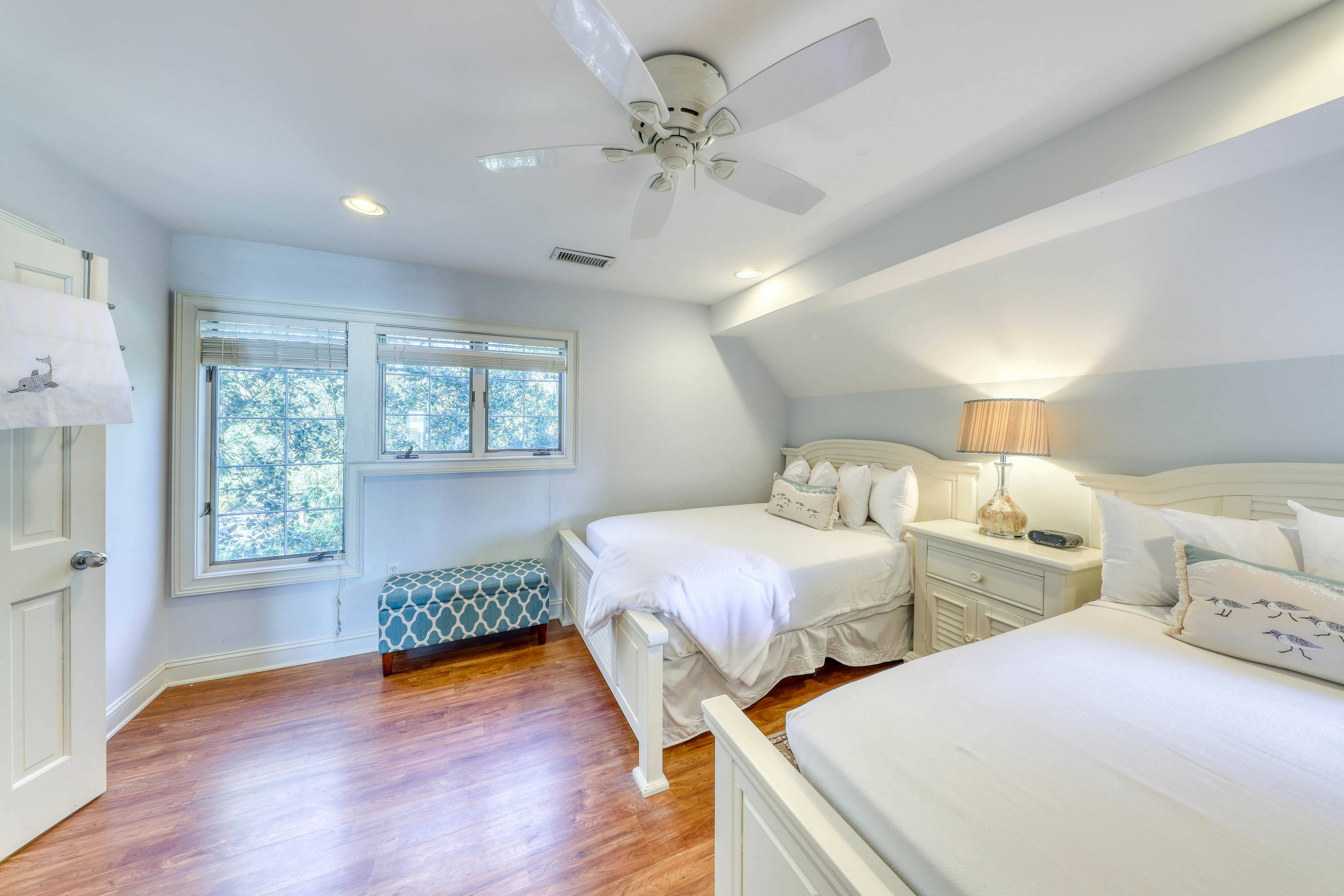 Dog-Friendly Waterfront Condo with Furnished Deck & Beach Views