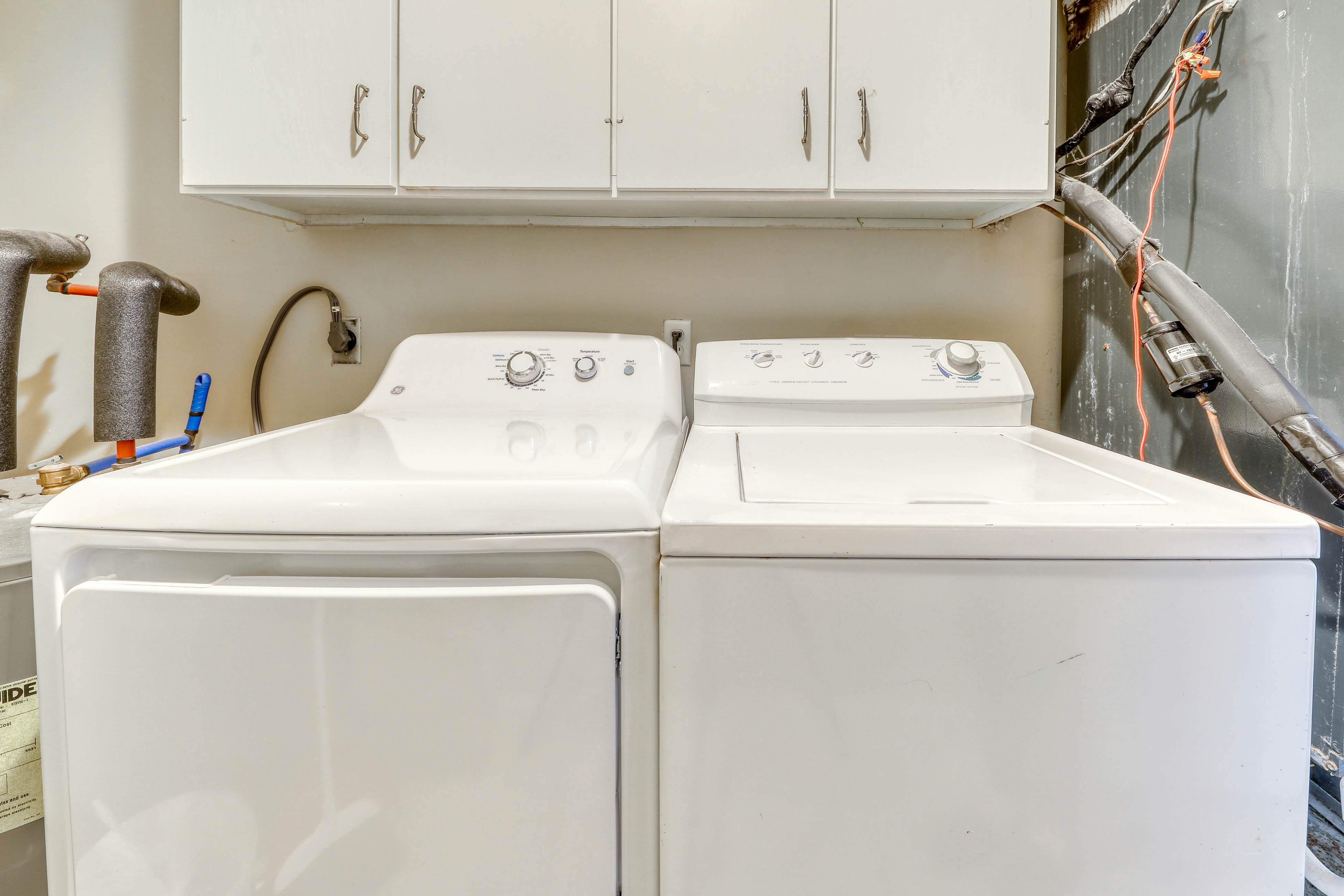 Dog-Friendly Waterfront Condo with Furnished Deck & Beach Views