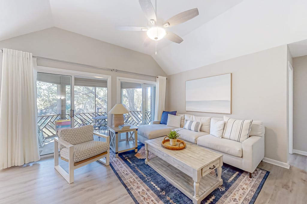 Lagoon view second floor villa, just a short walk to the beach