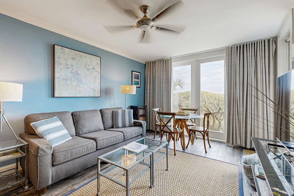 Third floor home with stunning private-deck ocean views - steps from beach