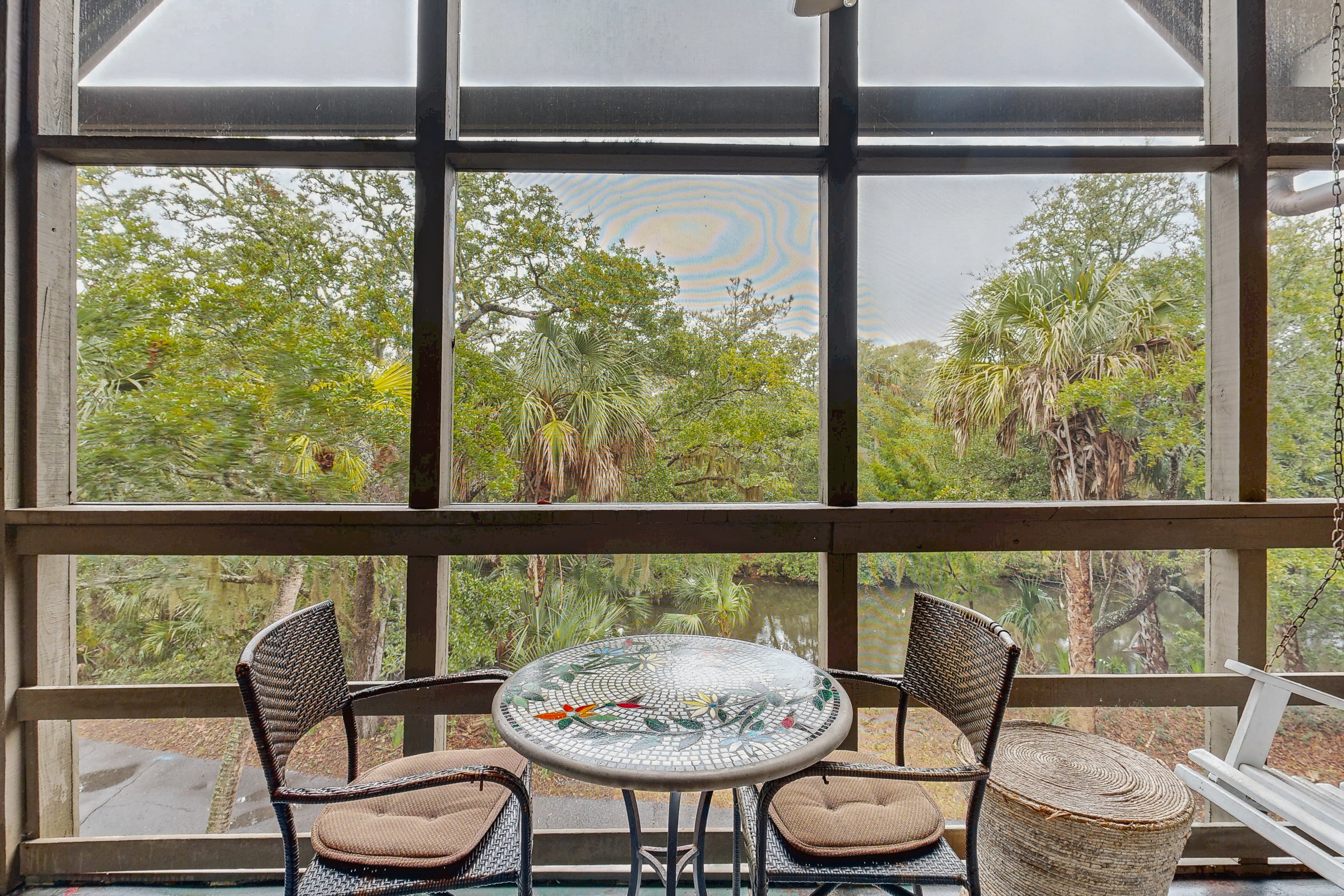 Second-floor villa with great lagoon views - steps from the beach