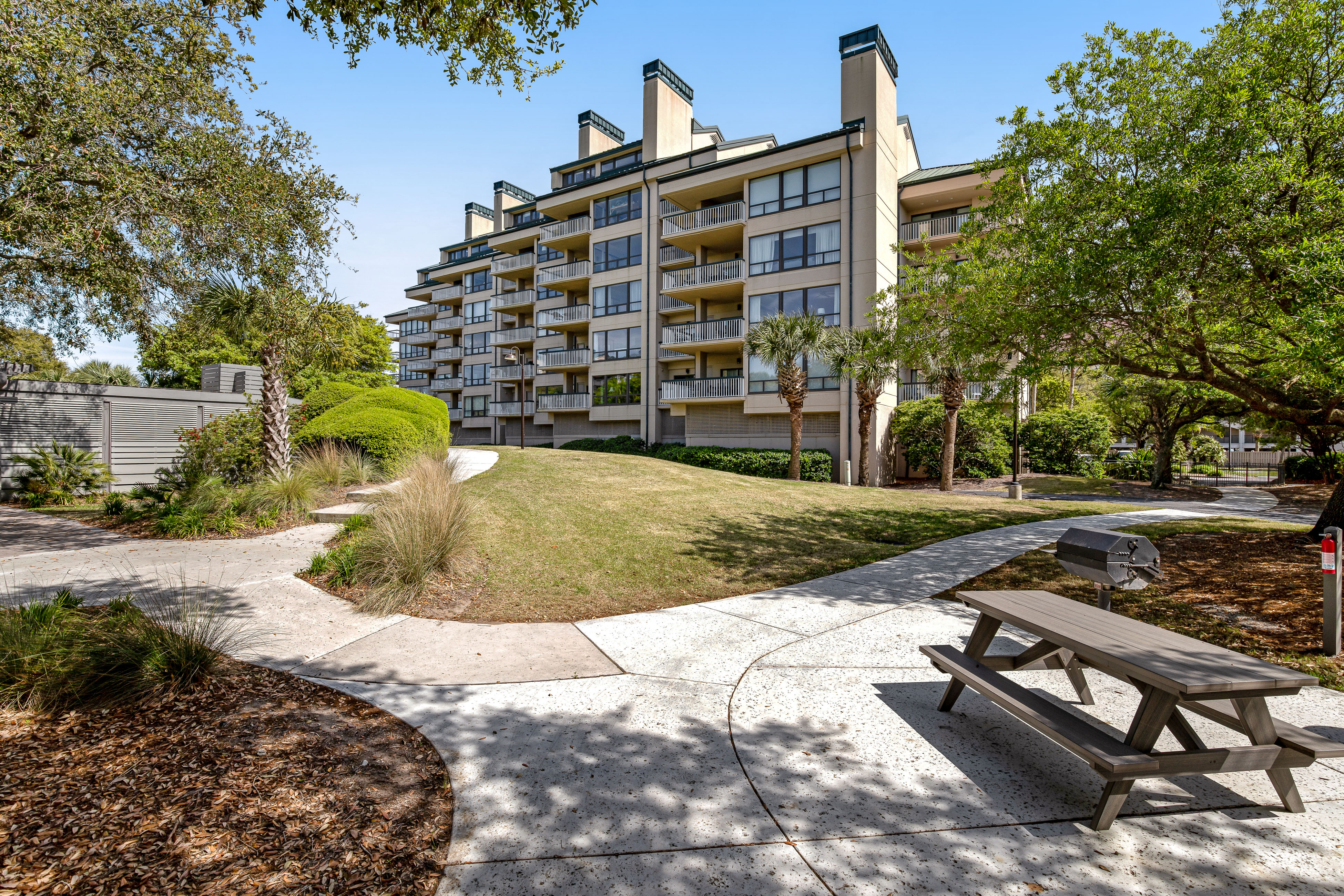 Oceanfront condo on the beach with shared pool, hot tub, & gorgeous decor