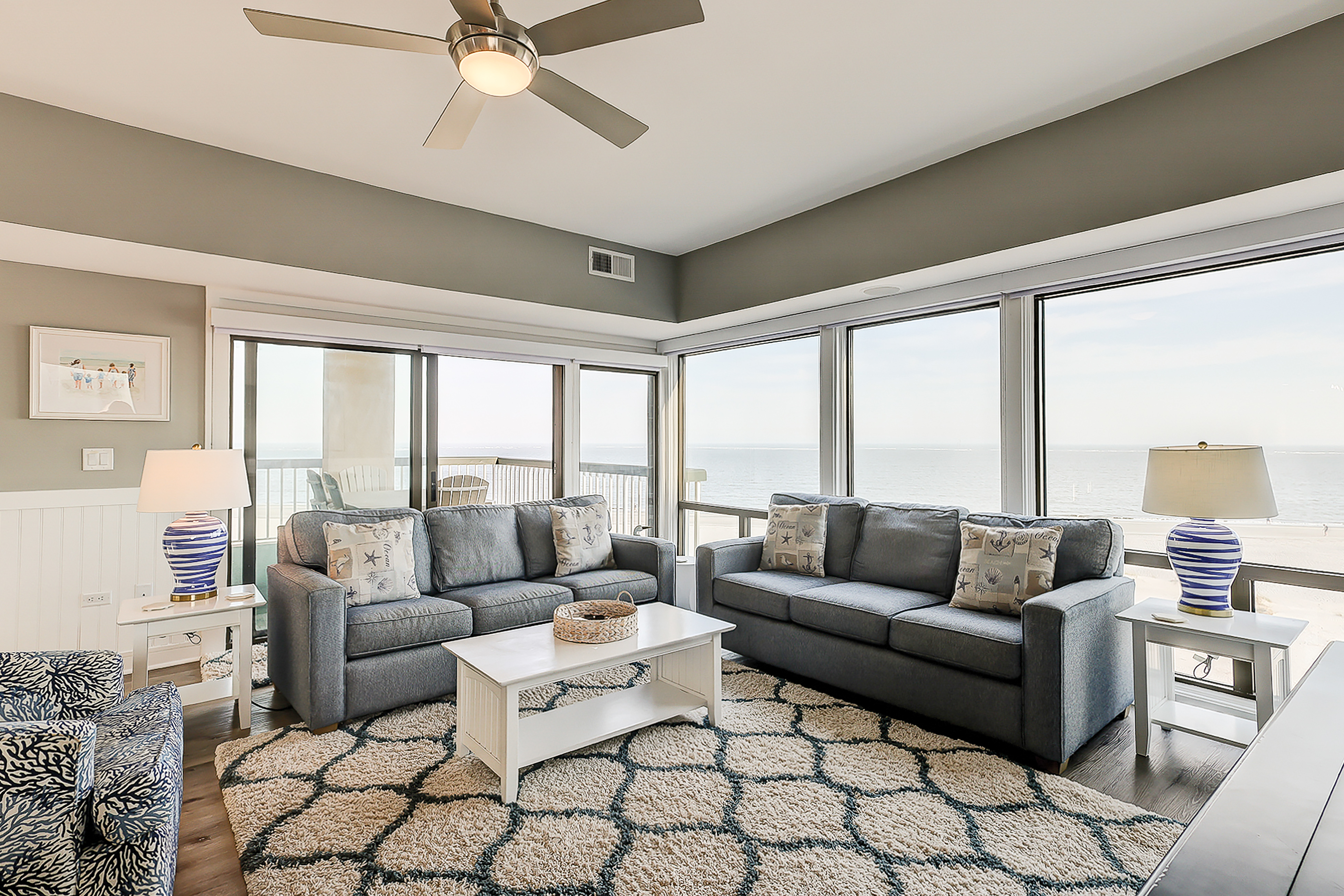 Oceanfront condo on the beach with shared pool, hot tub, & gorgeous decor