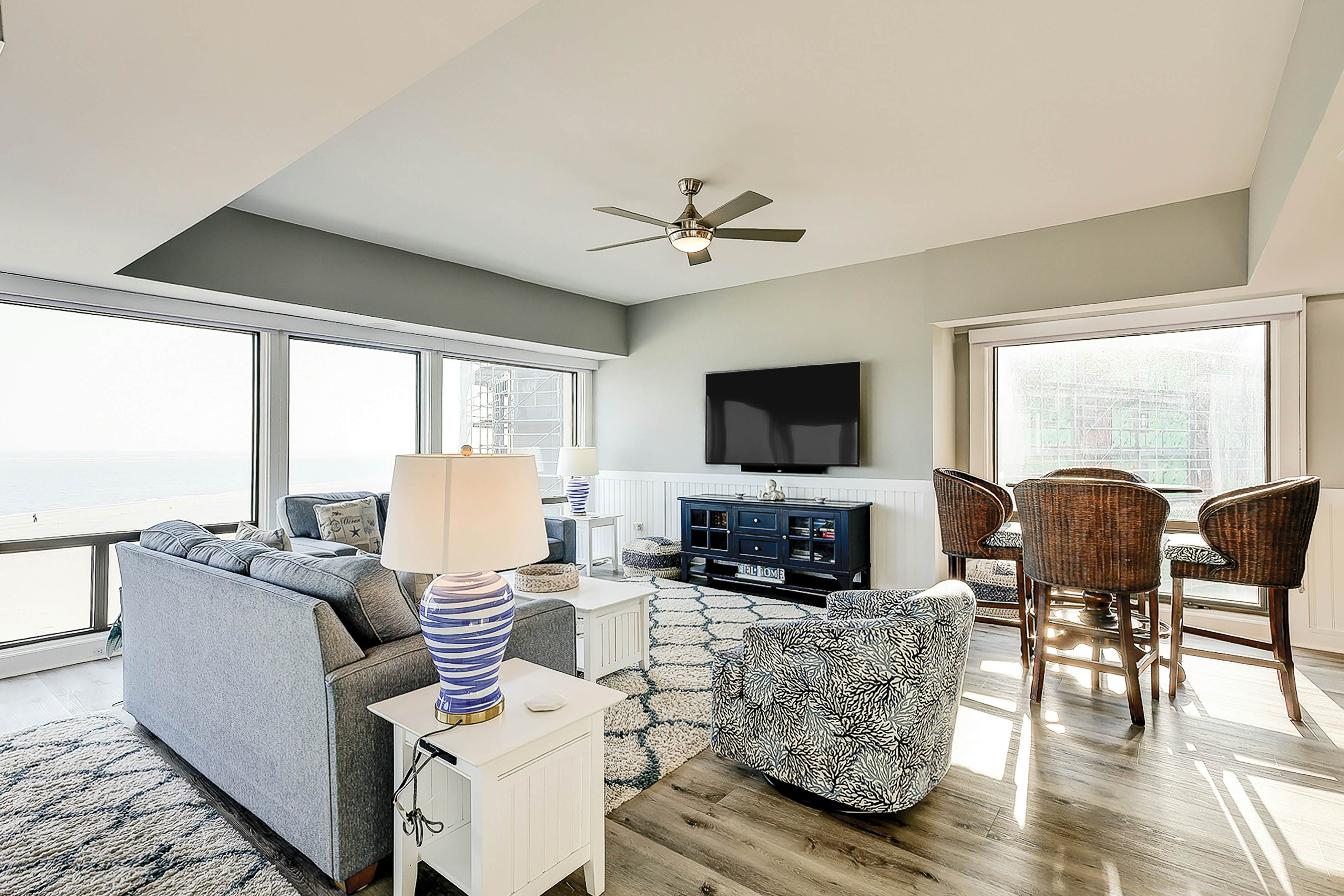 Oceanfront condo on the beach with shared pool, hot tub, & gorgeous decor