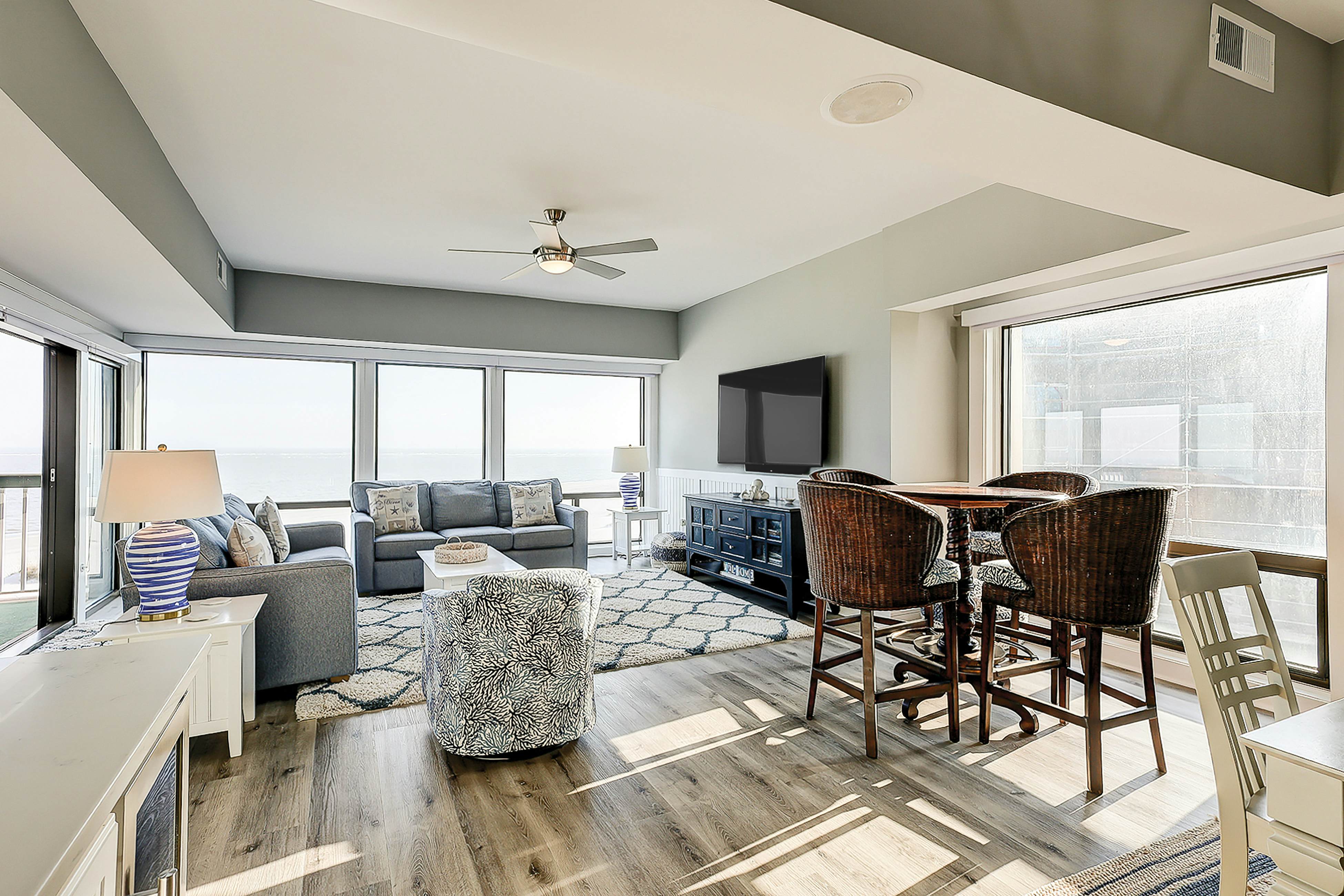 Oceanfront condo on the beach with shared pool, hot tub, & gorgeous decor