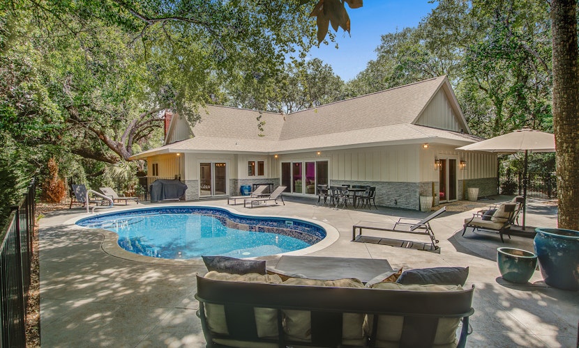 Luxury Beach Retreat with Private Pool – Walk to the Ocean