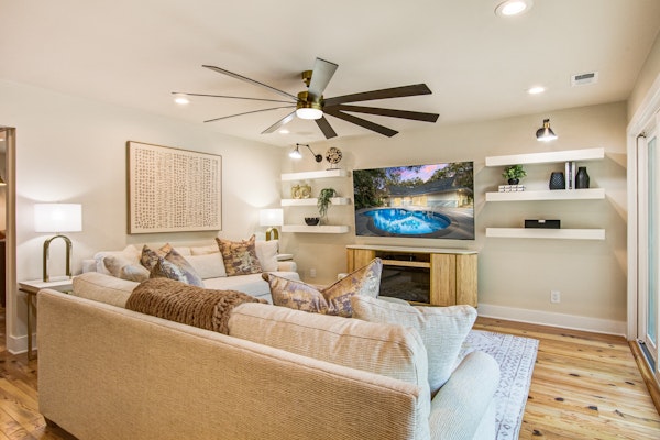 Luxury Beach Retreat with Private Pool – Walk to the Ocean