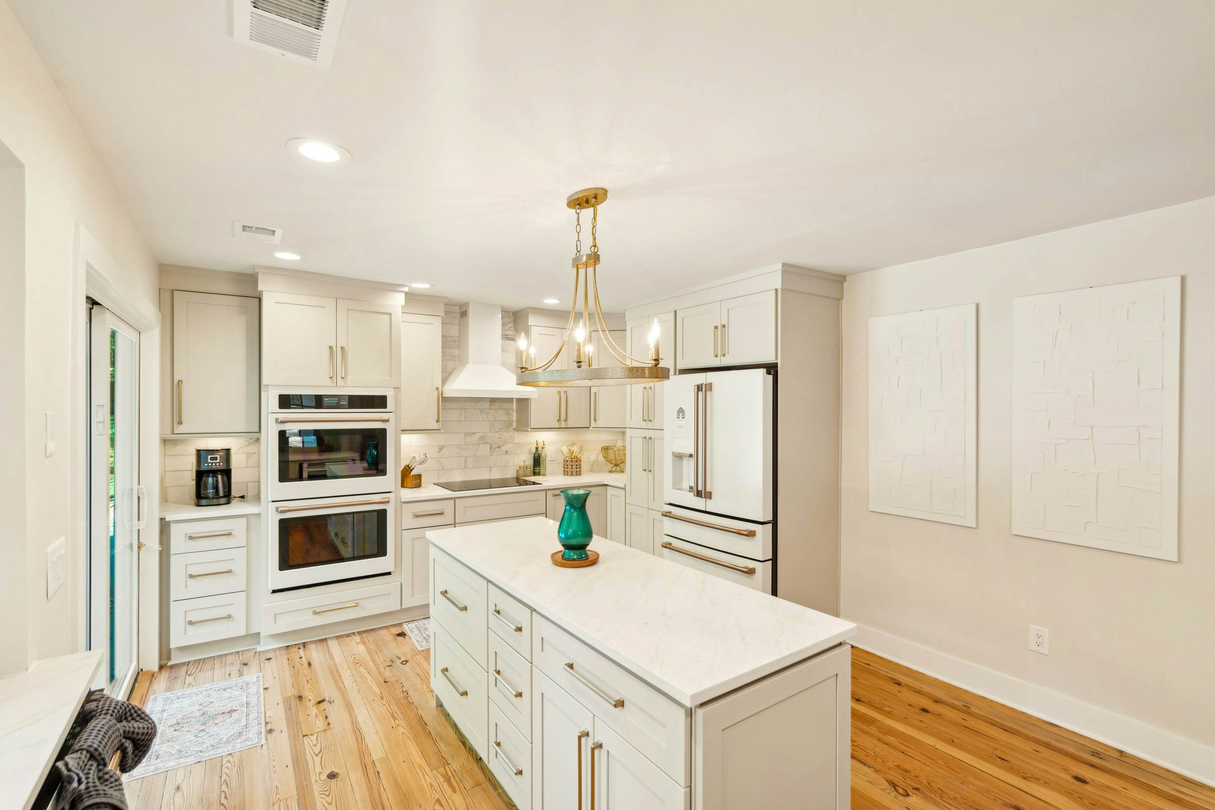 Luxury Beach Retreat with Private Pool – Walk to the Ocean