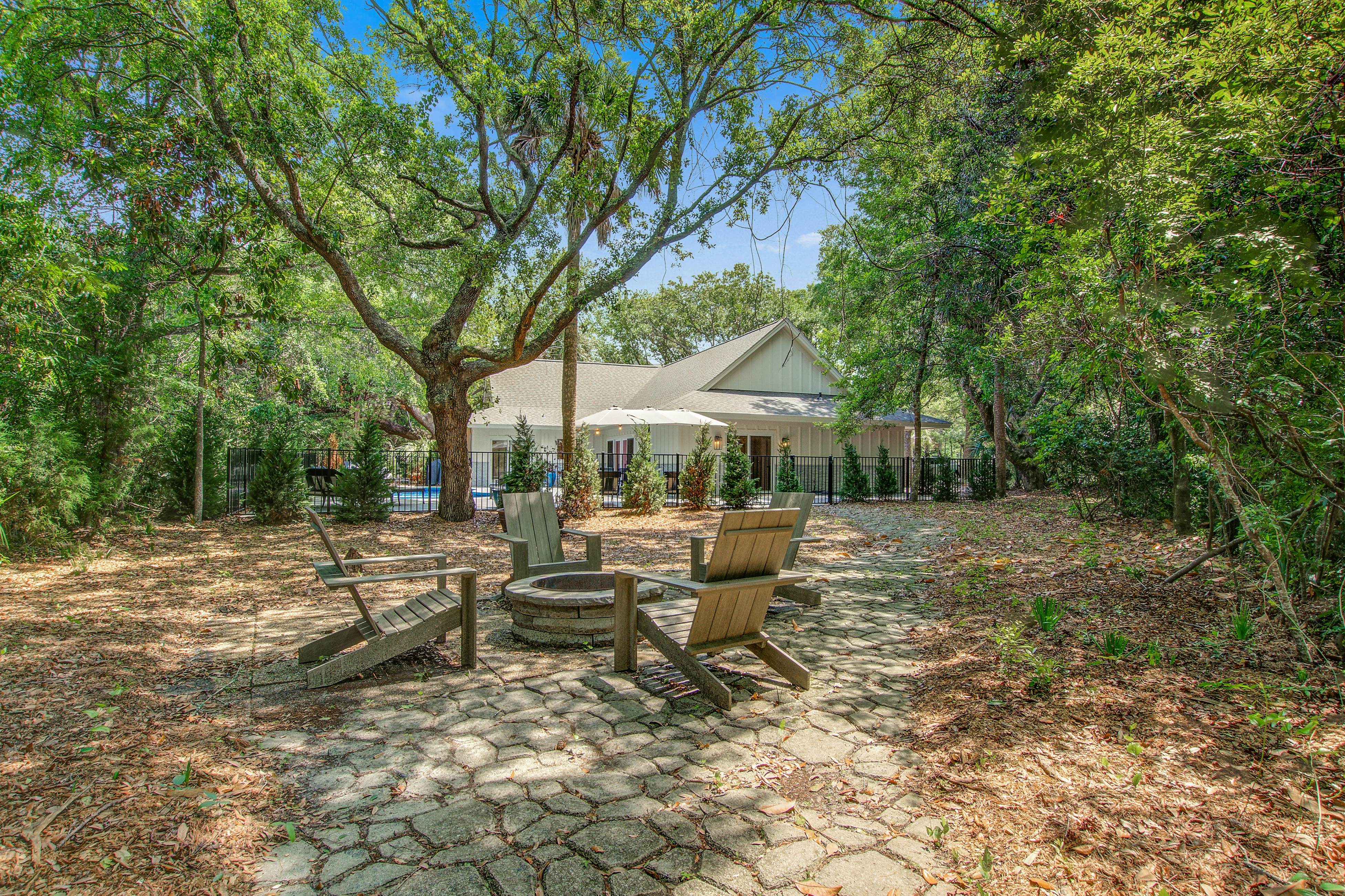 Luxury Beach Retreat with Private Pool – Walk to the Ocean