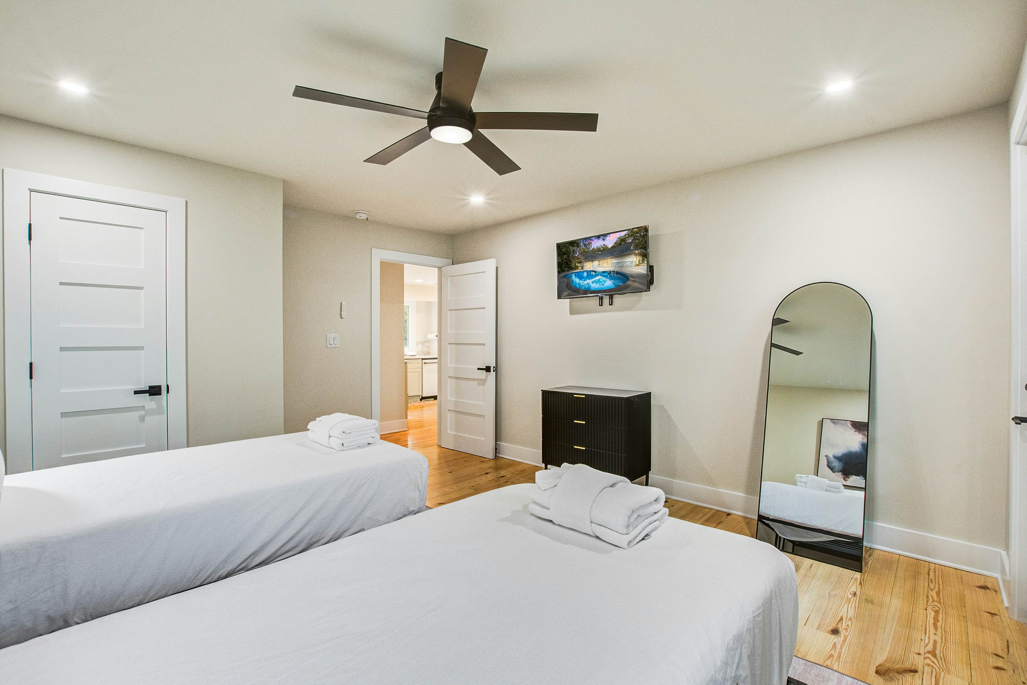 Luxury Beach Retreat with Private Pool – Walk to the Ocean