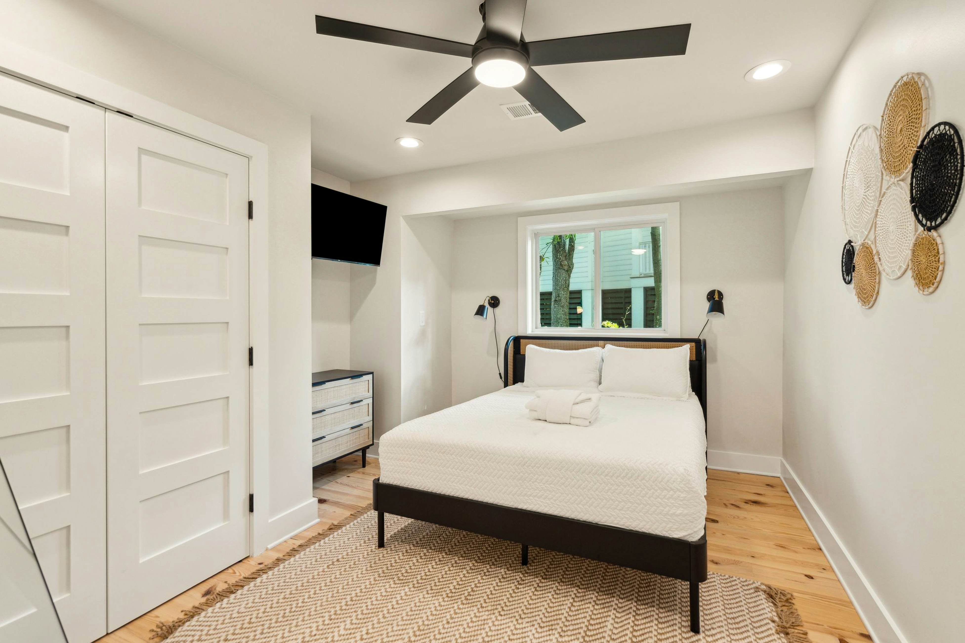 Luxury Beach Retreat with Private Pool – Walk to the Ocean