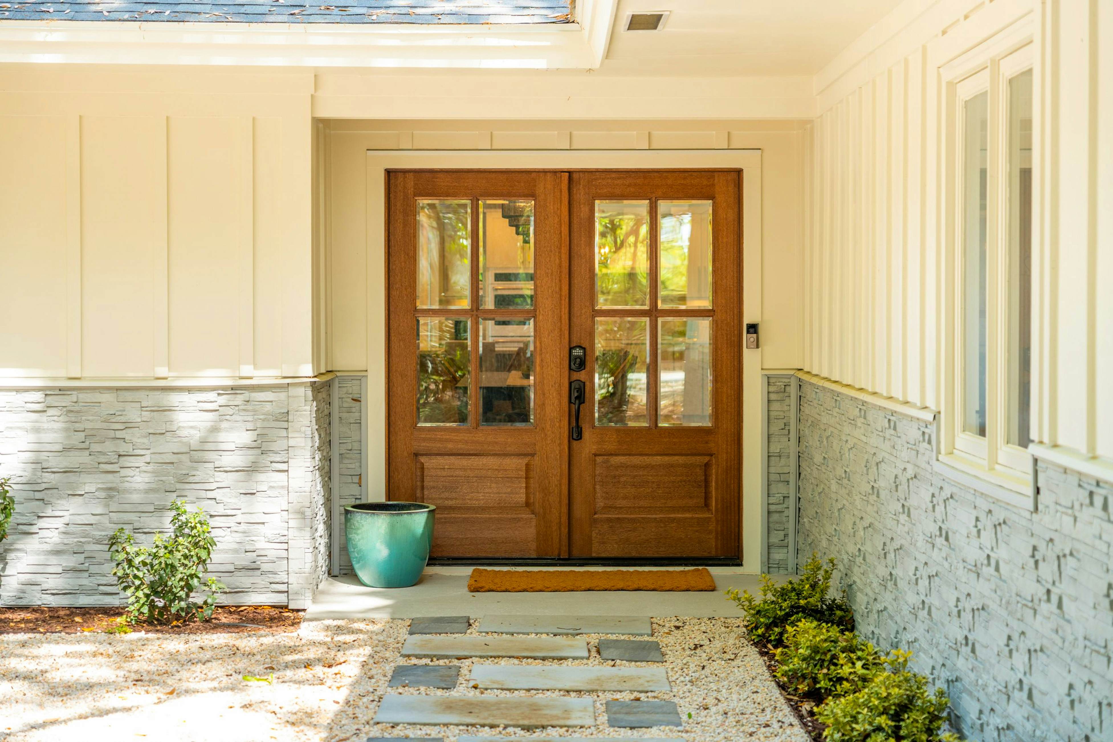 Luxury Beach Retreat with Private Pool – Walk to the Ocean