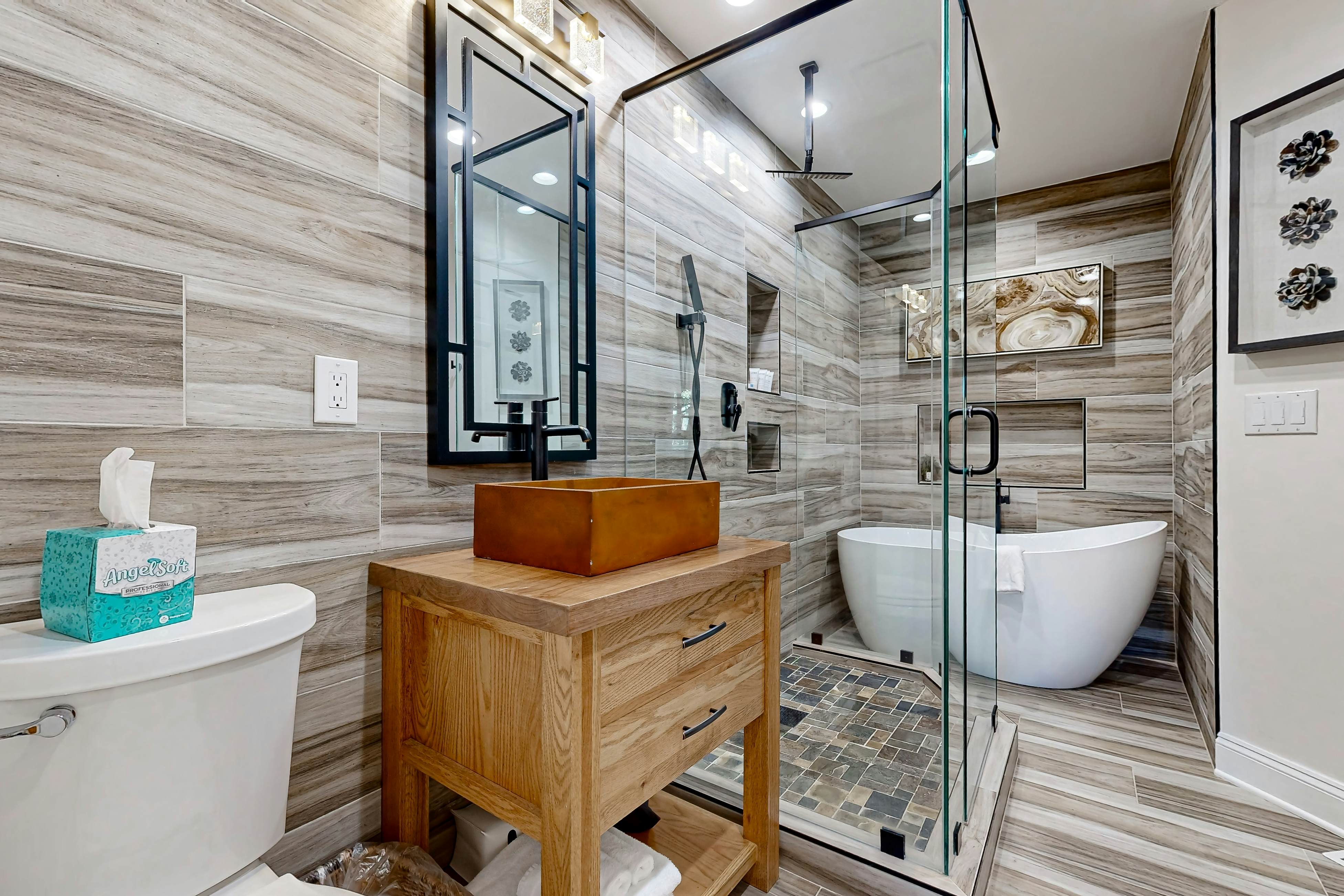 Updated townhouse with outside deck, shared pool, tennis, pickleball and beach