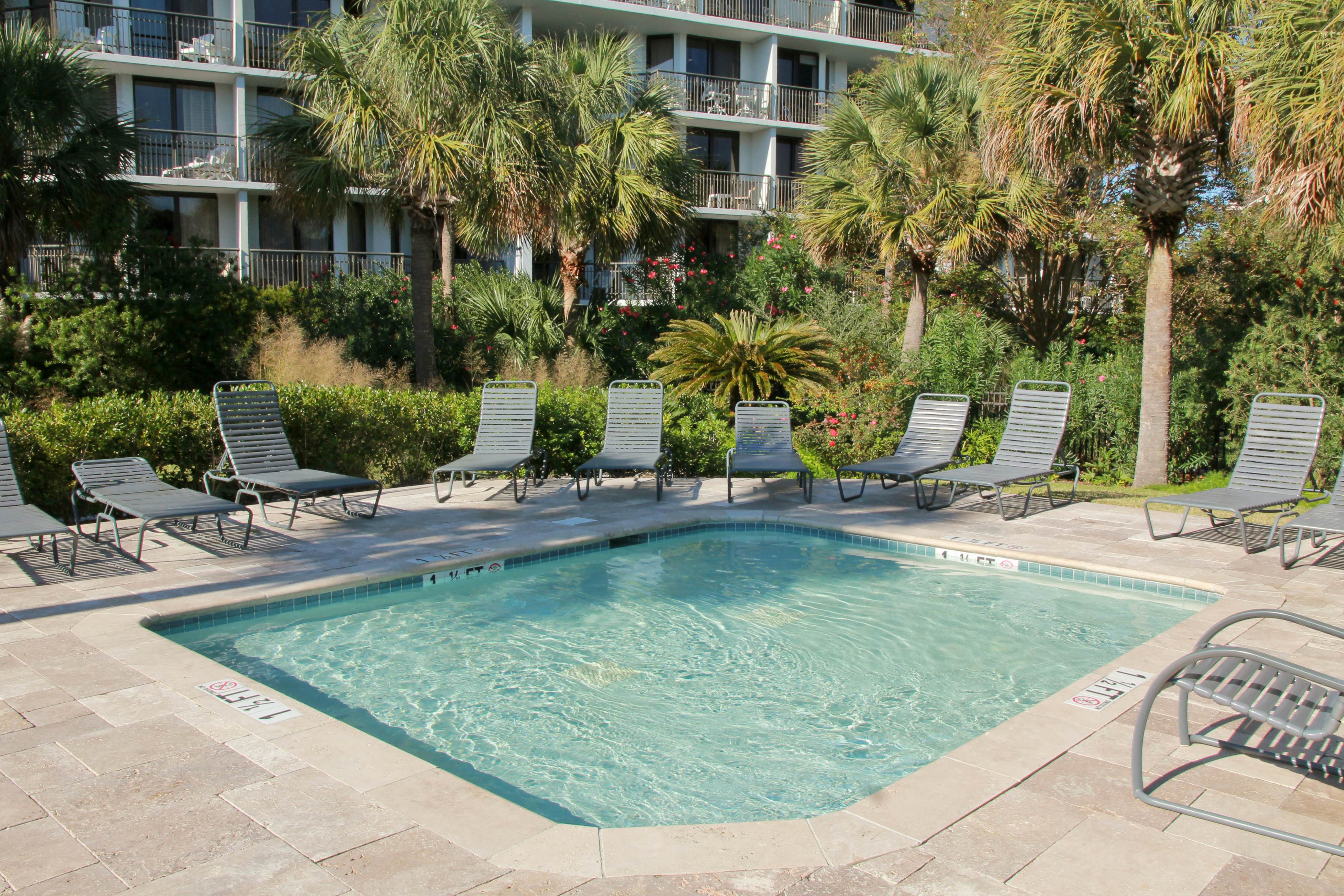 Ocean view villa w/ community pool - steps to the beach, near dining & golf