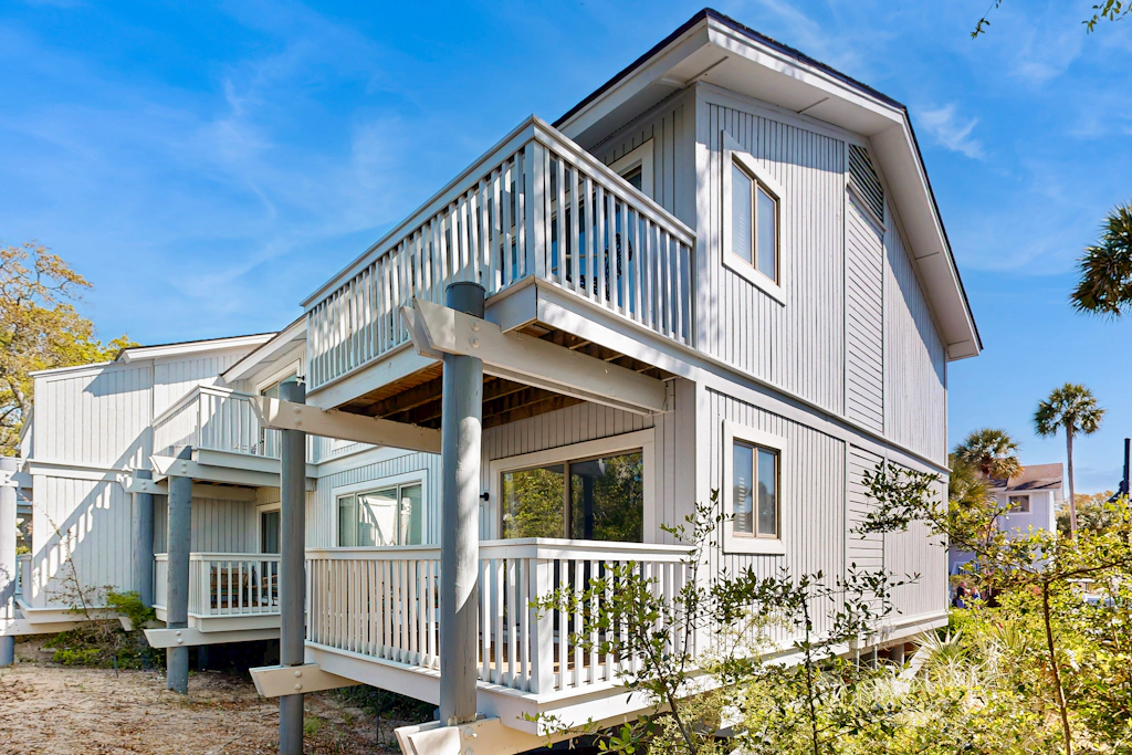 Wild Dunes condo with close proximity to beach access, on site pool & more