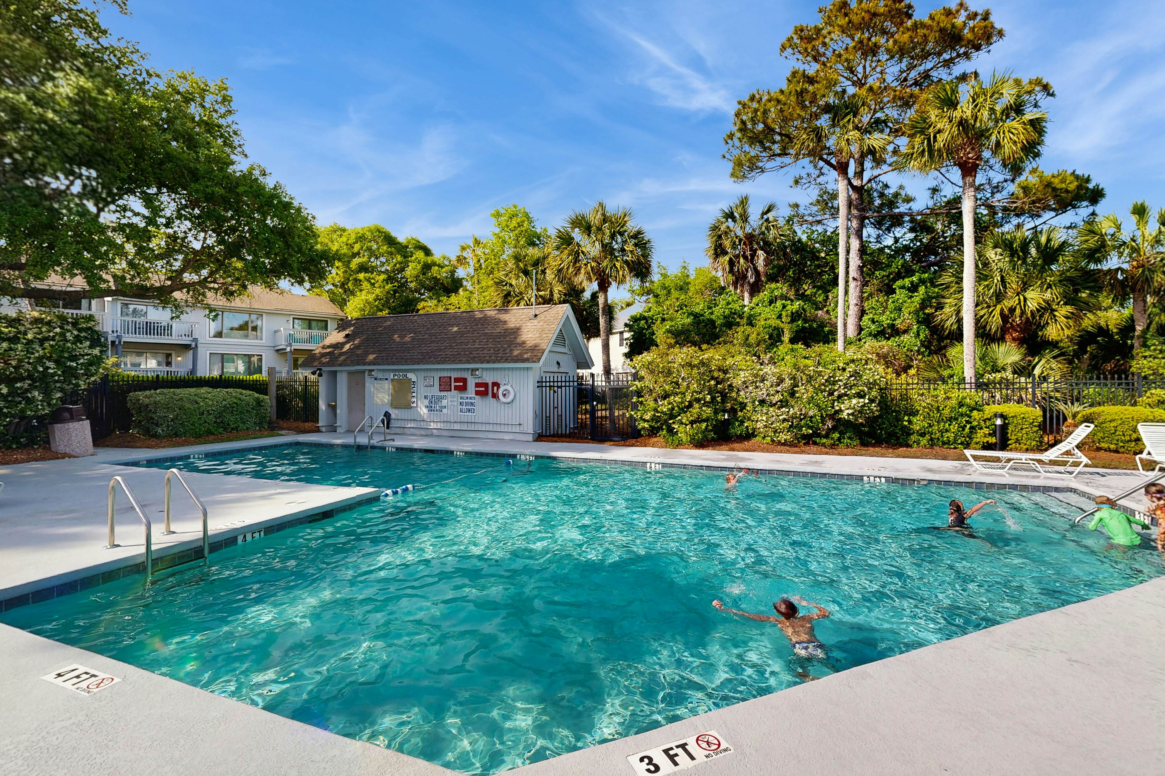 Wild Dunes condo with close proximity to beach access, on site pool & more