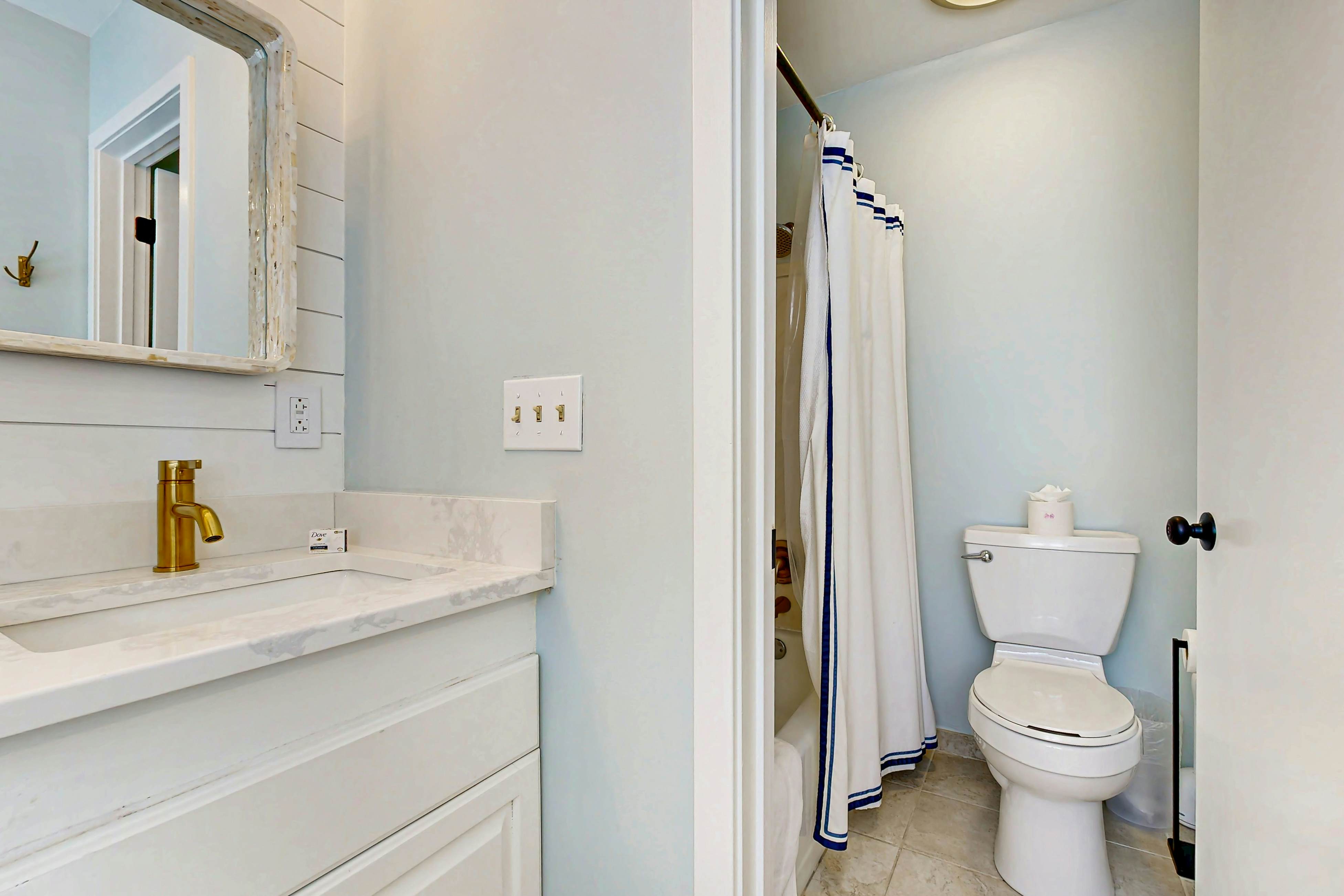 Wild Dunes condo with close proximity to beach access, on site pool & more