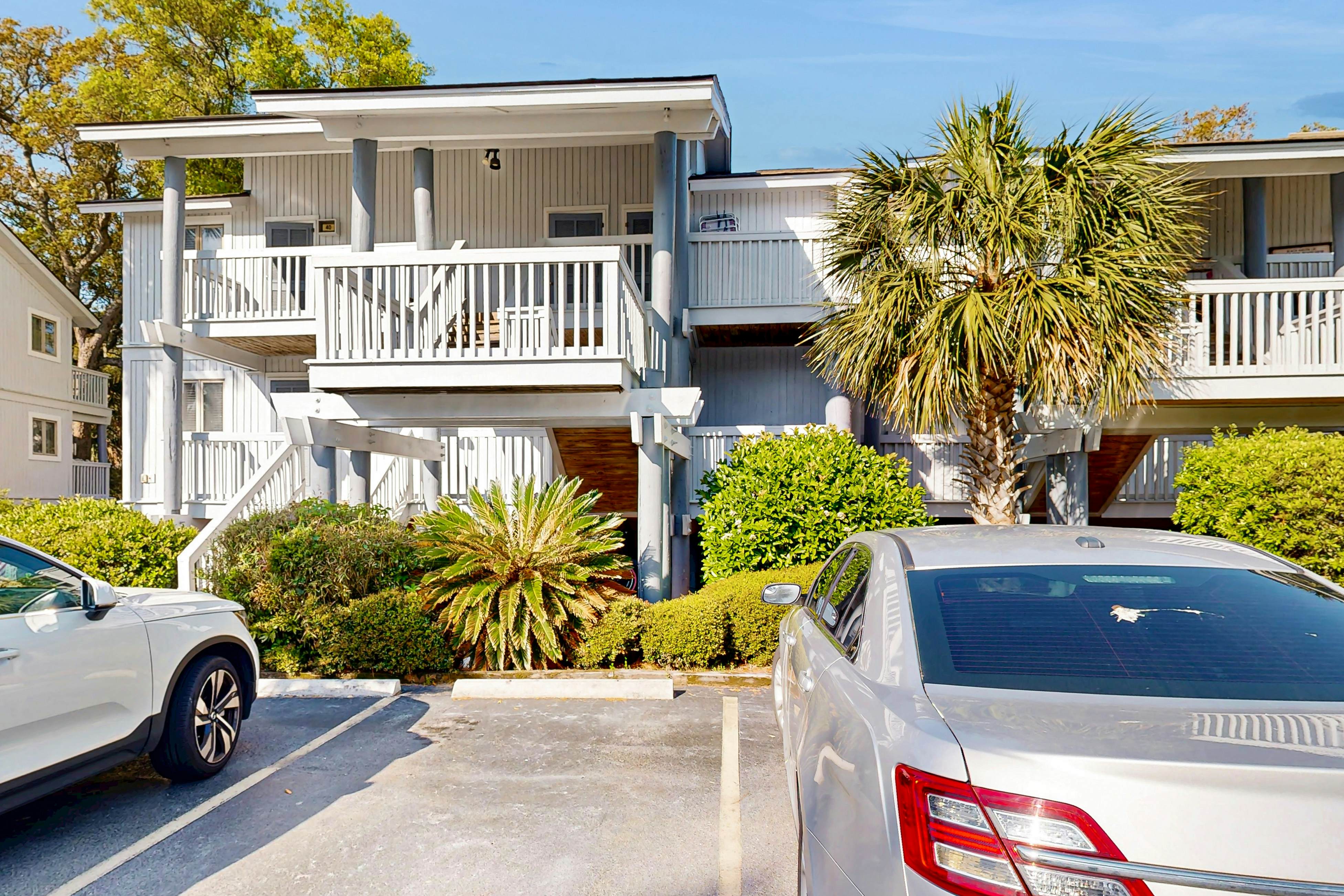 Wild Dunes condo with close proximity to beach access, on site pool & more