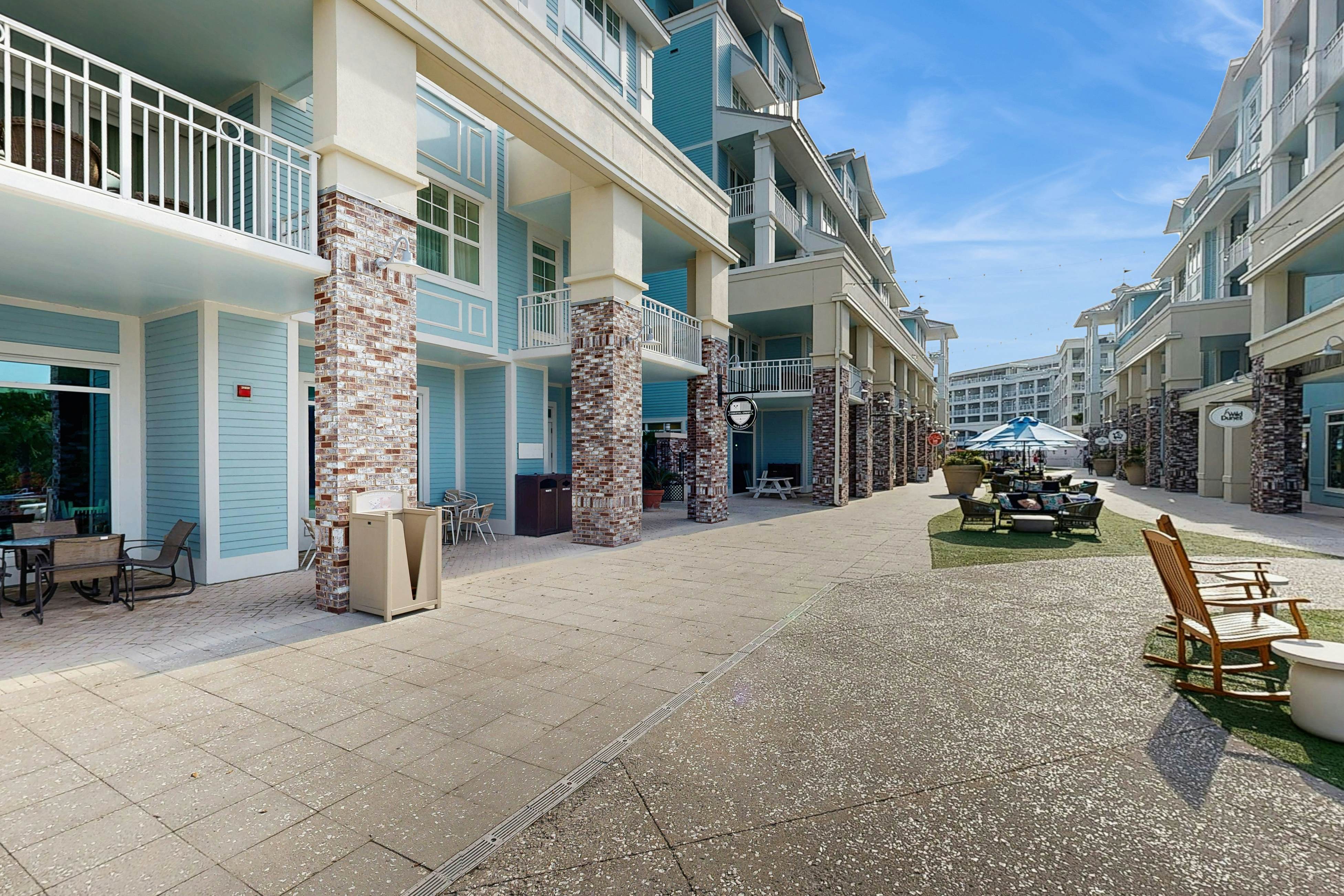 Wild Dunes condo with close proximity to beach access, on site pool & more