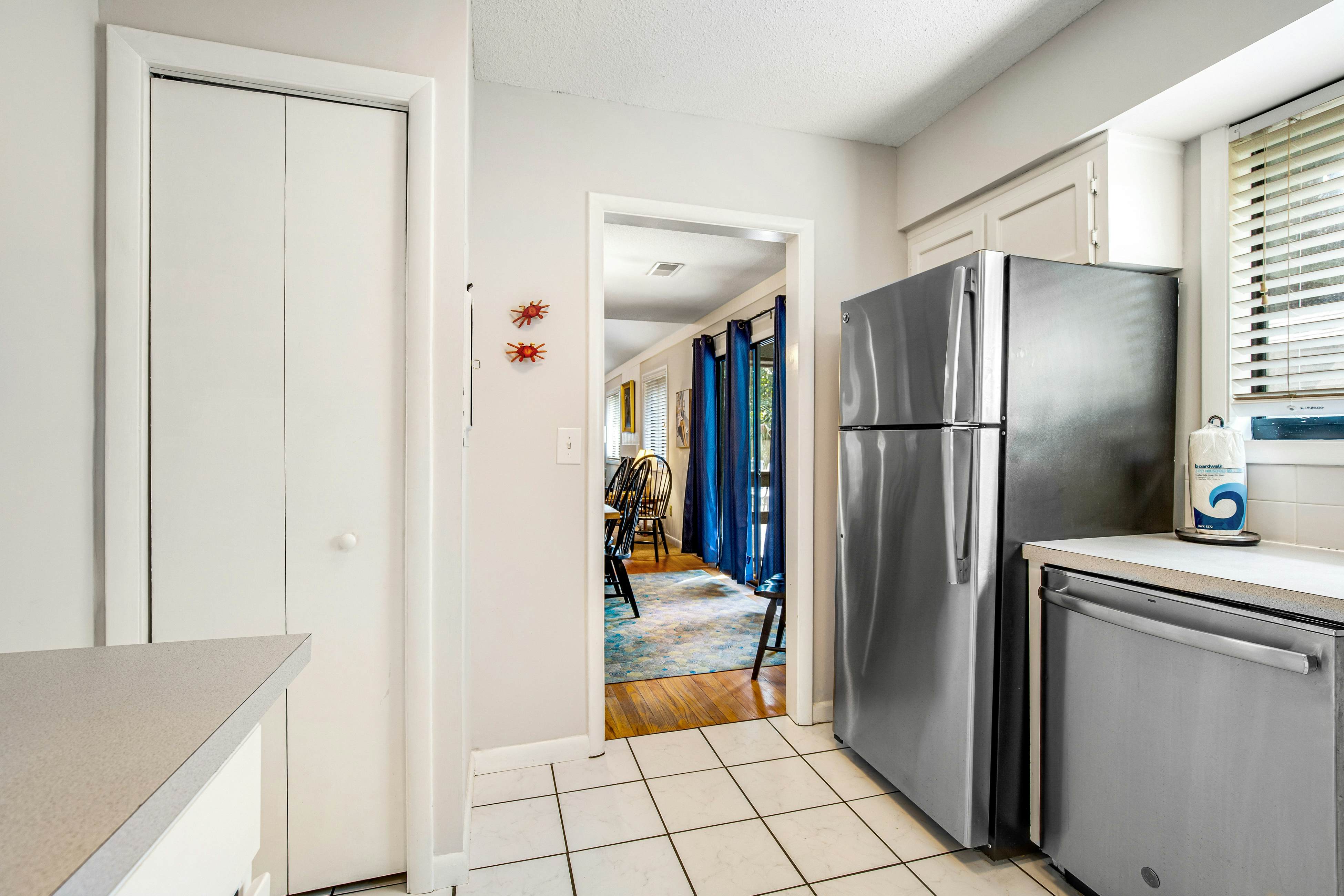 Dog-Friendly Home with Deck, Screened Porch & Woodland Views - Near Beach