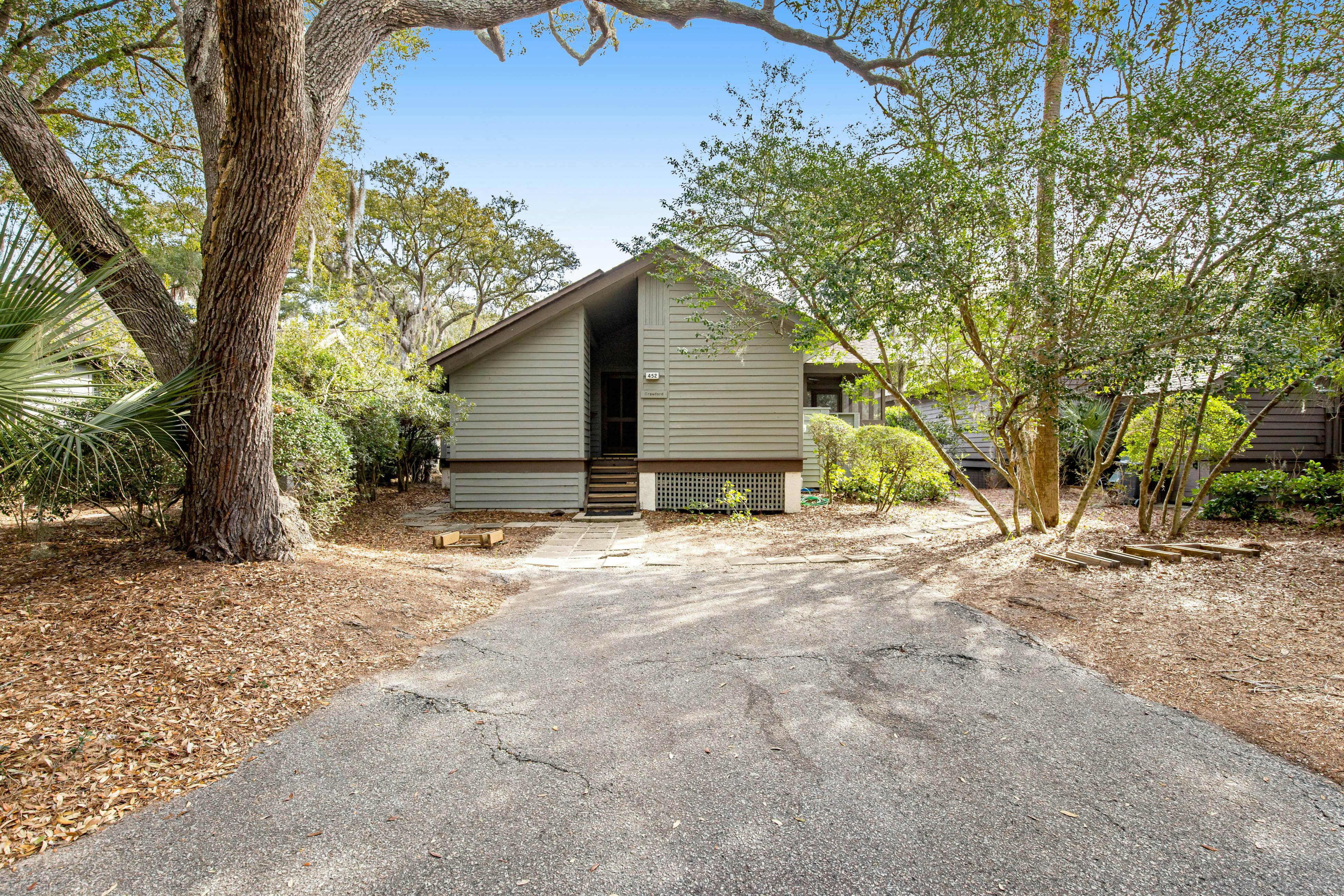 Dog-Friendly Home with Deck, Screened Porch & Woodland Views - Near Beach