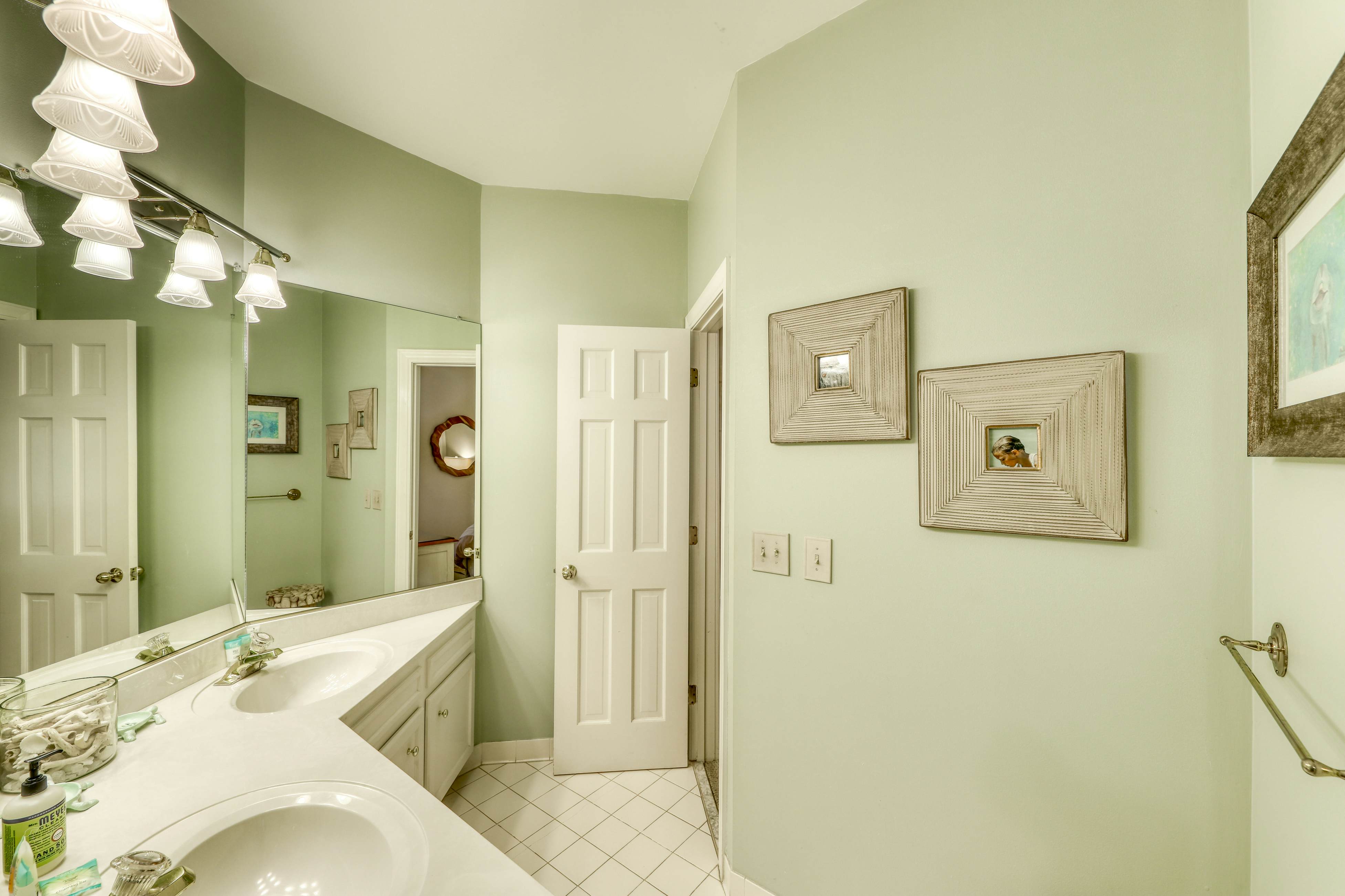 Woodsy Home with Peaceful Surroundings & Pool Near Golf & Tennis