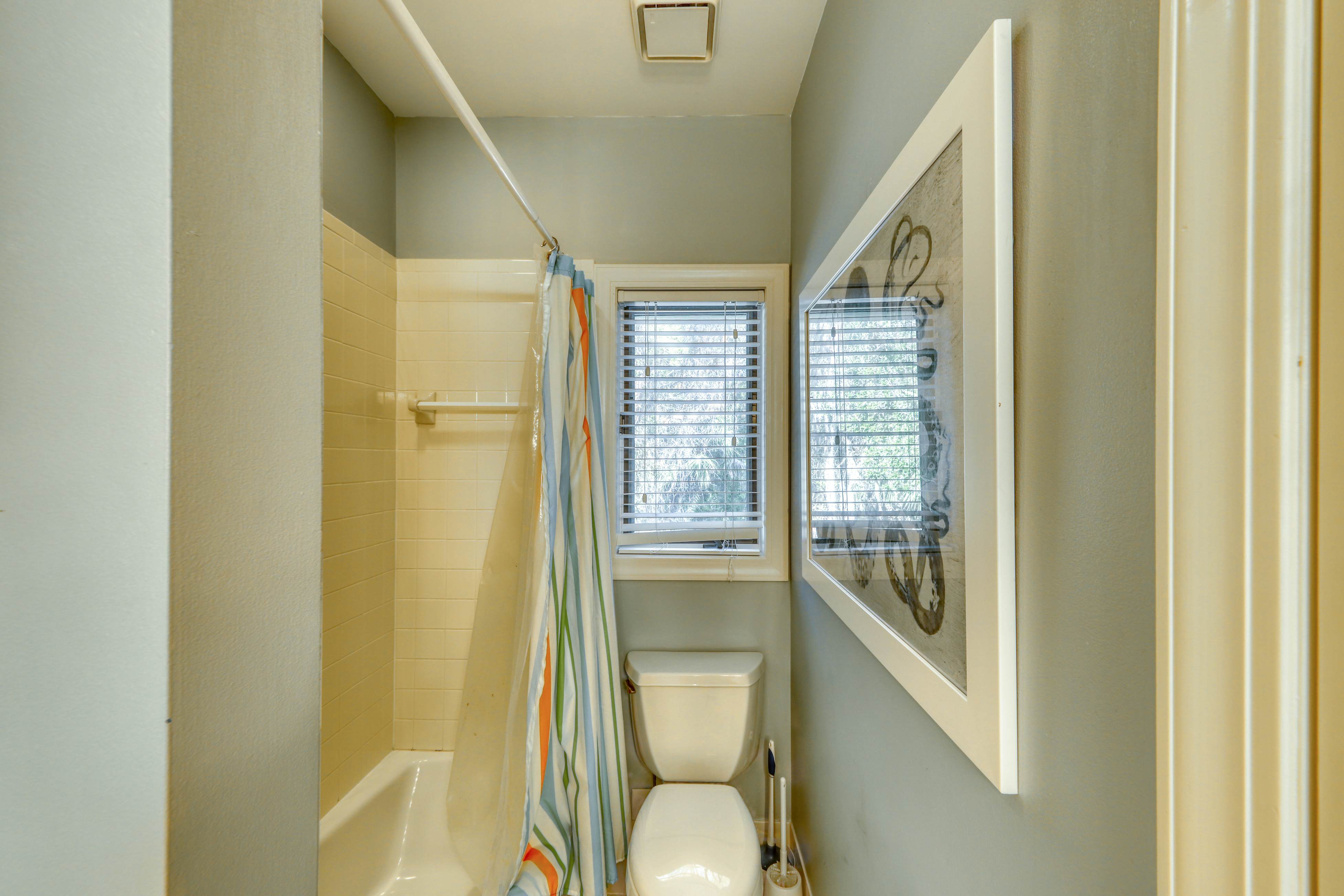 Woodsy Home with Peaceful Surroundings & Pool Near Golf & Tennis