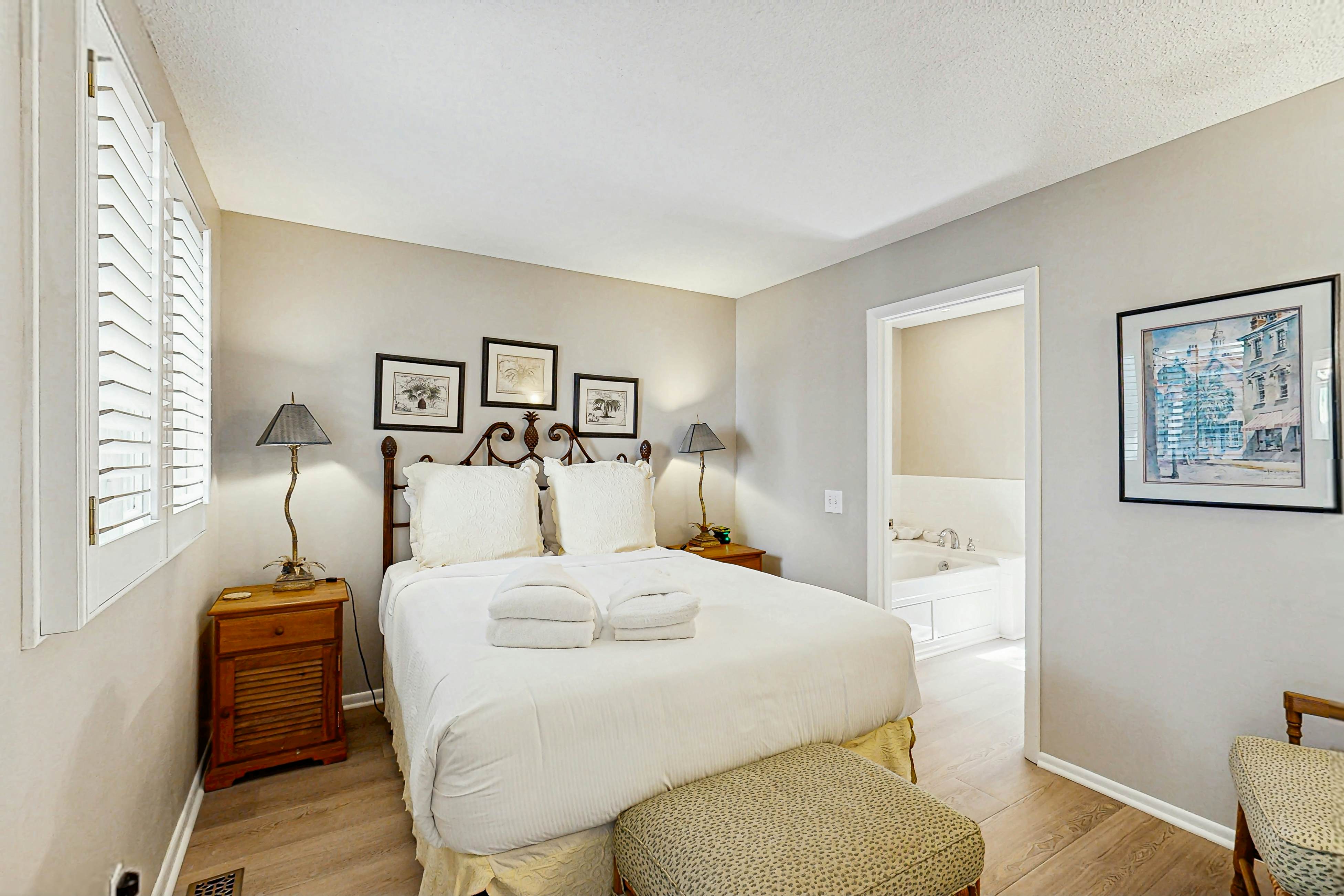 Golf course home with deck, porch & lagoon view - 1 block to beach, 1 dog OK