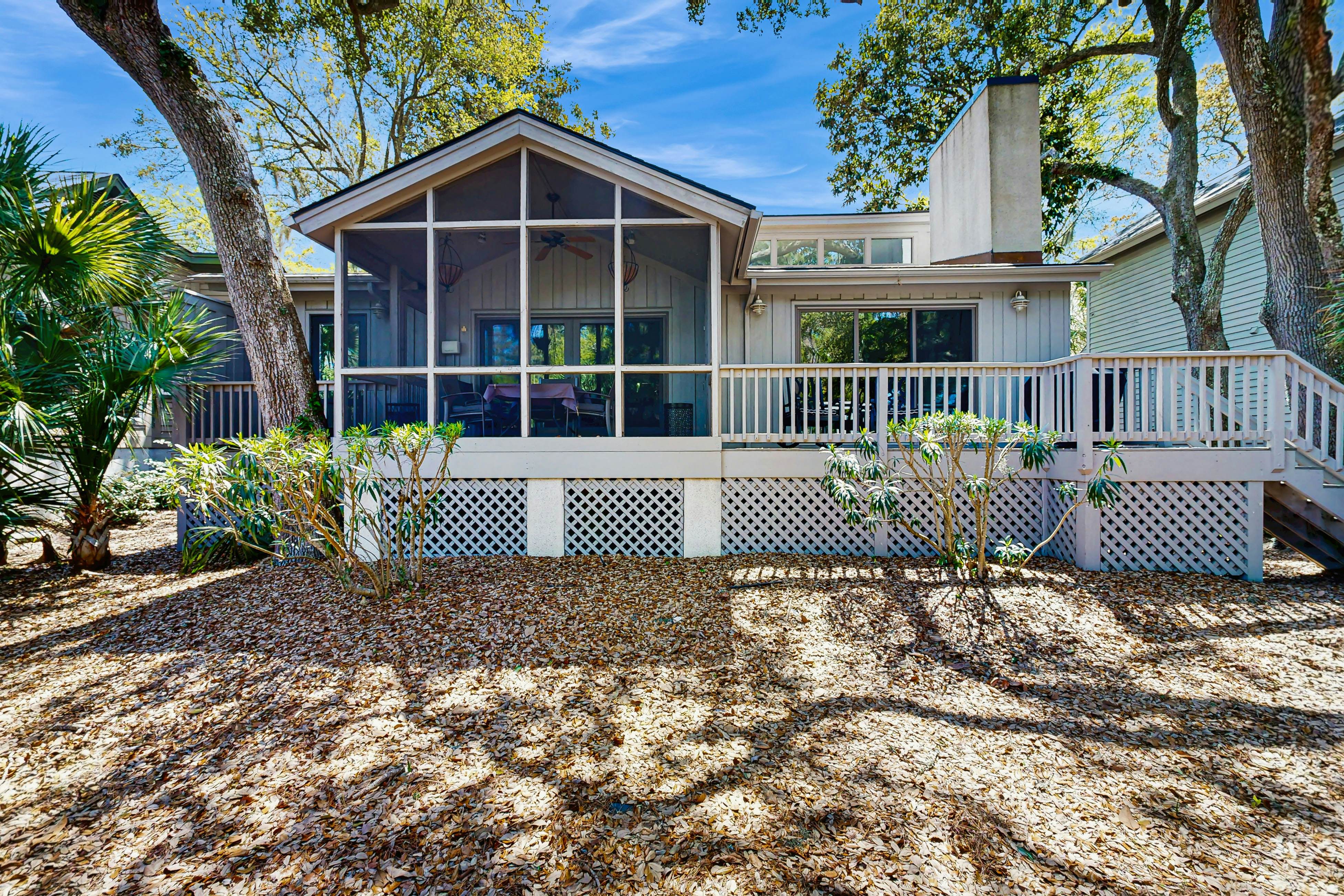 Golf course home with deck, porch & lagoon view - 1 block to beach, 1 dog OK