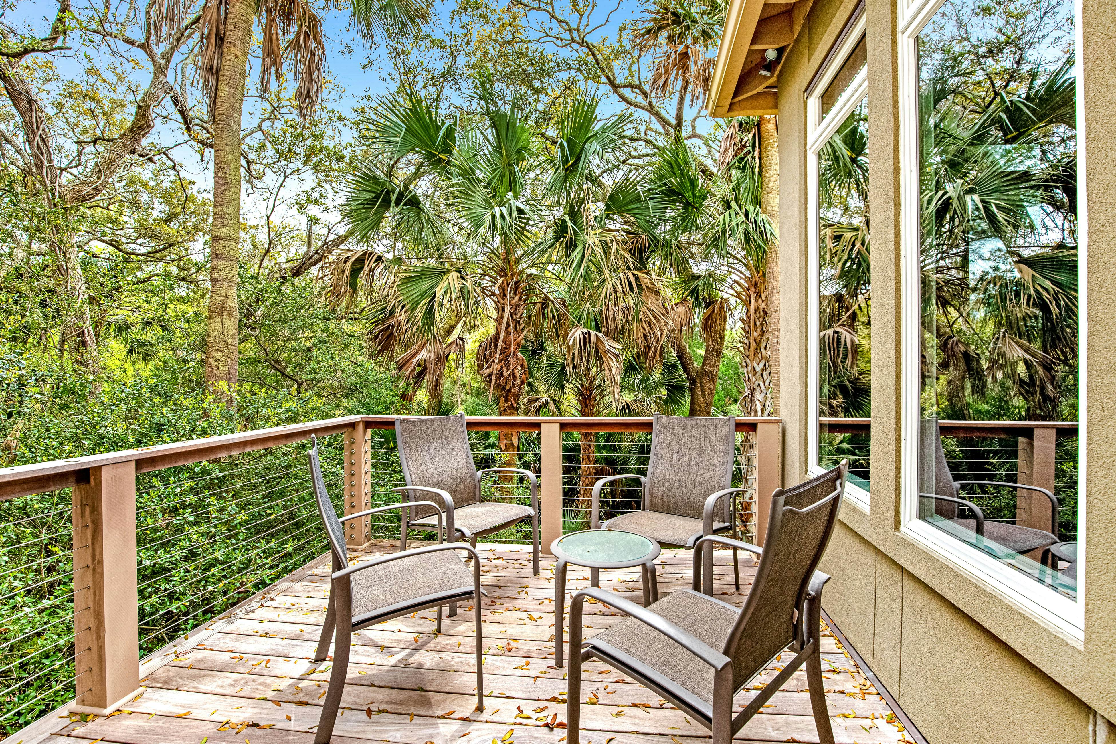 Upscale house with private pool, lagoon views - near beach & tennis