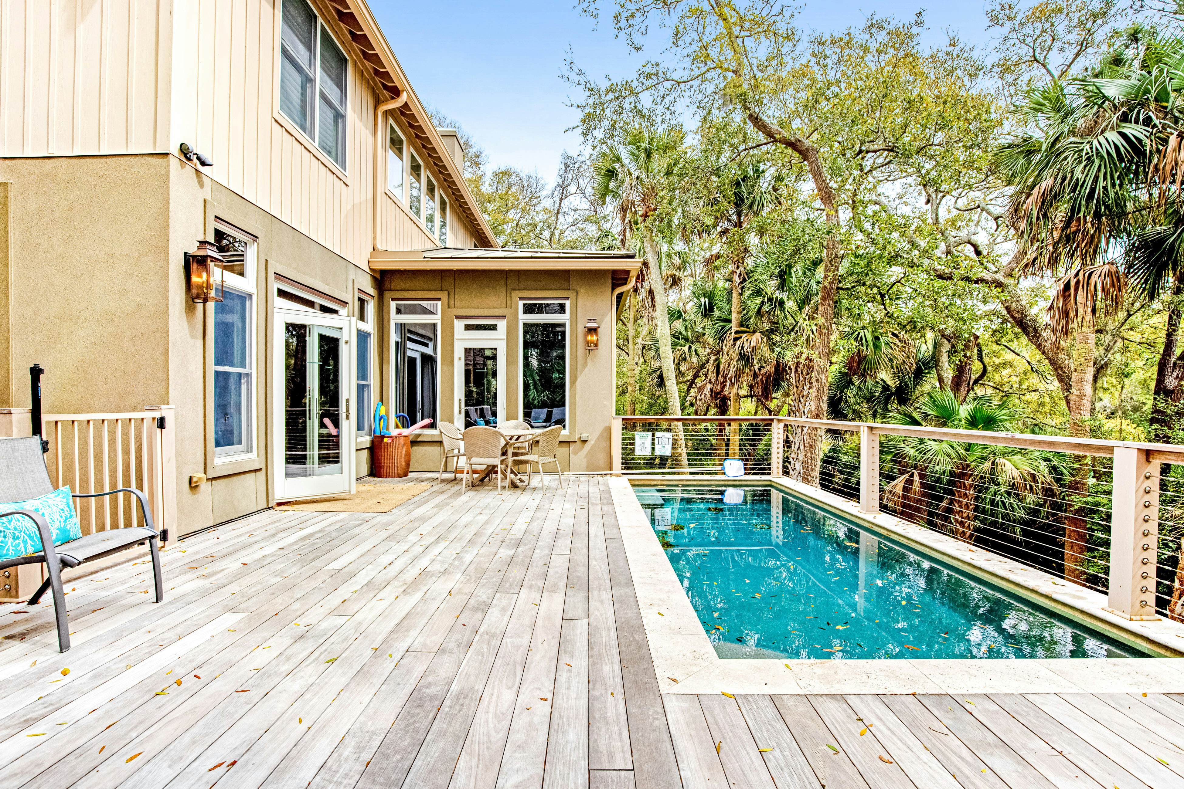 Upscale house with private pool, lagoon views - near beach & tennis