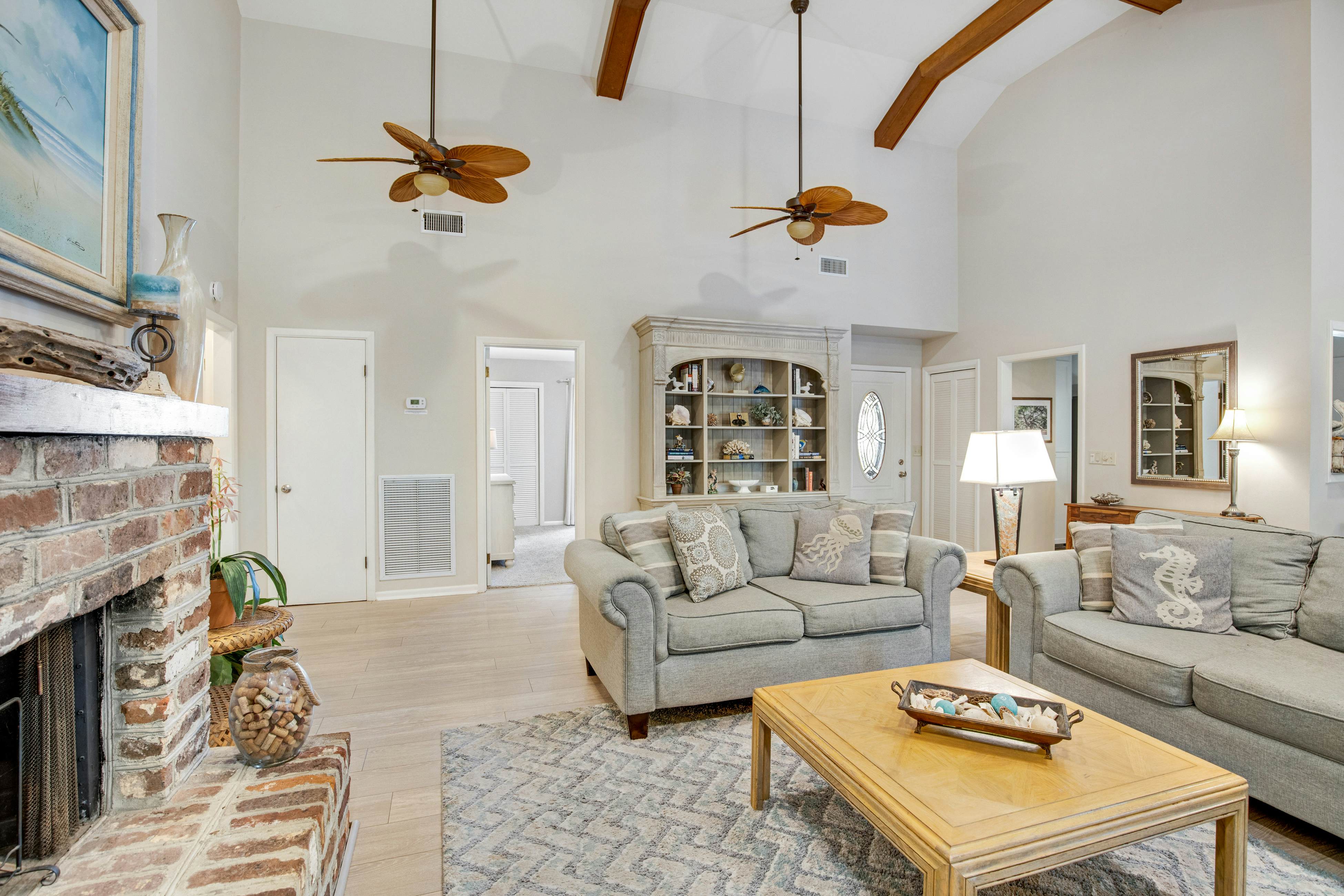 Shaded Lakeview Home with Deck & Screened Porch - Near Beach, Dogs OK