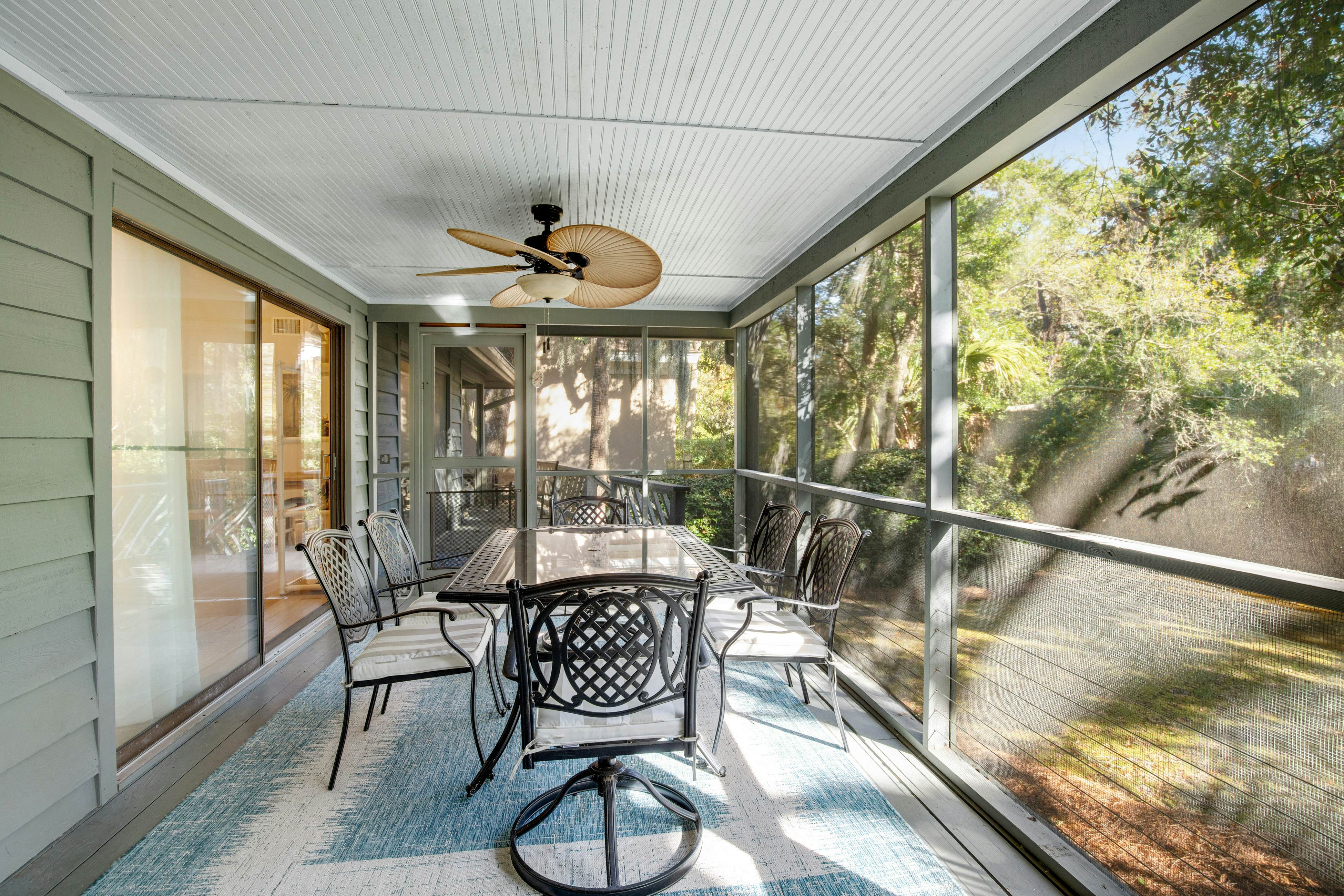 Shaded Lakeview Home with Deck & Screened Porch - Near Beach, Dogs OK