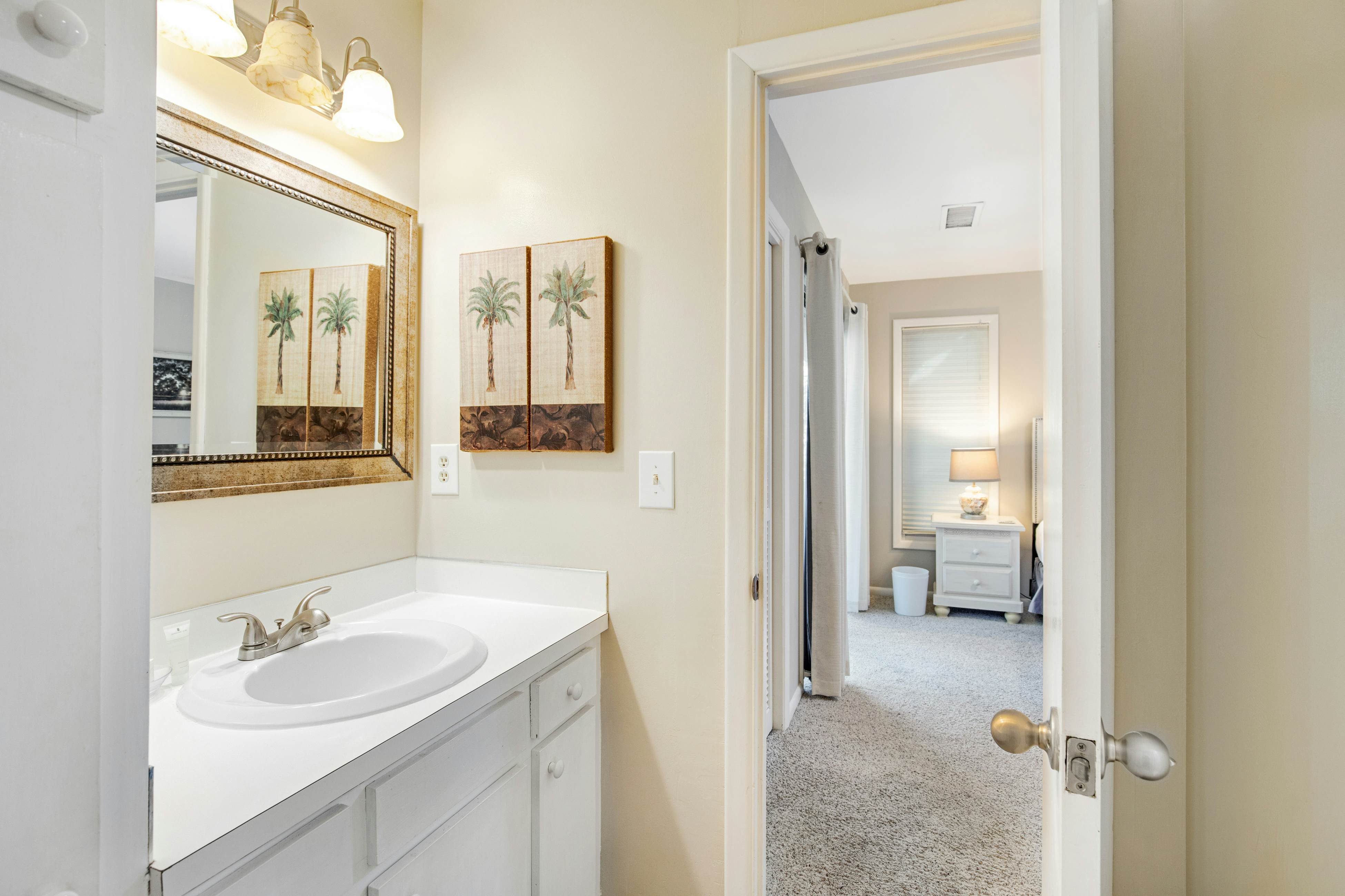 Shaded Lakeview Home with Deck & Screened Porch - Near Beach, Dogs OK