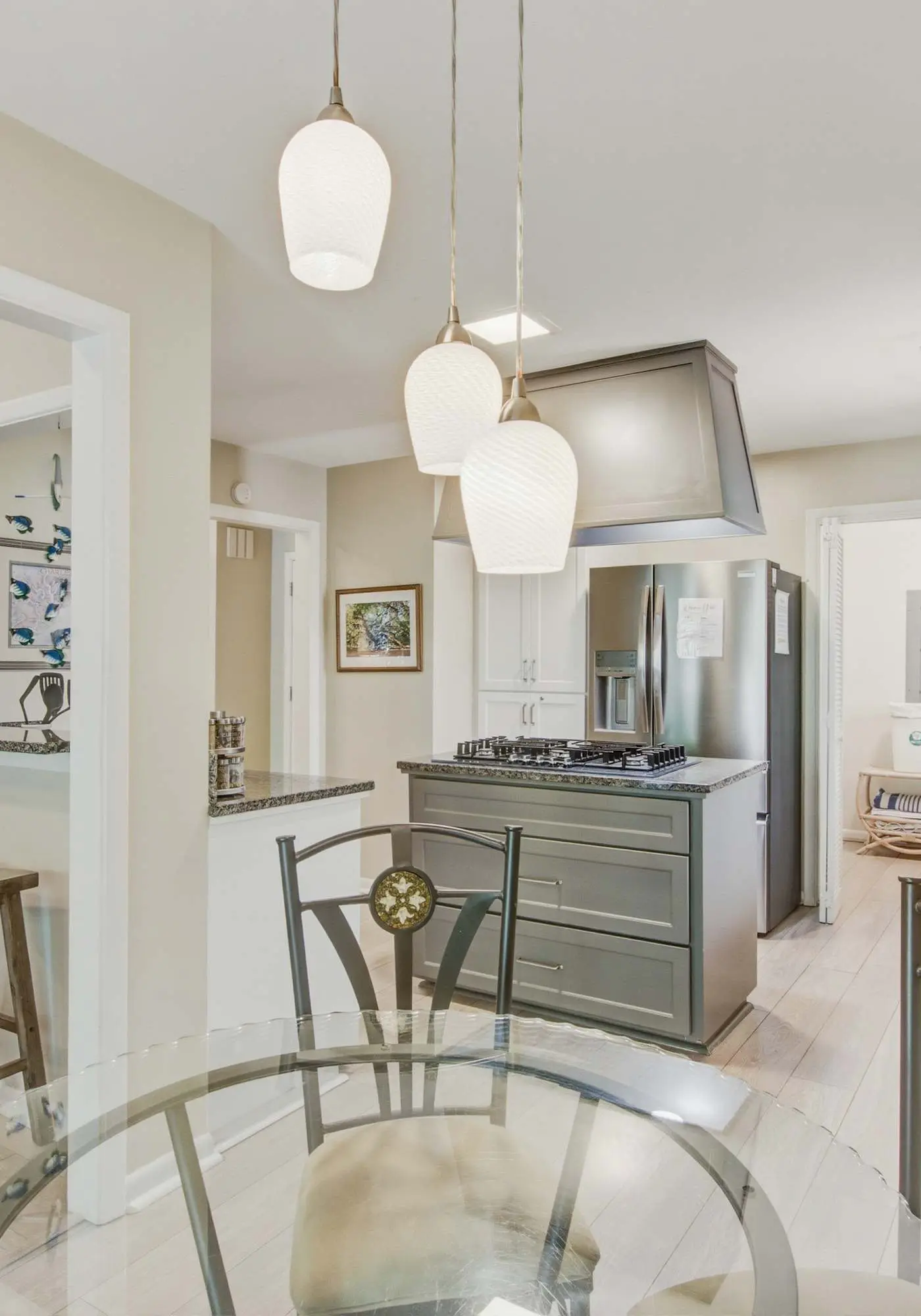 Shaded Lakeview Home with Deck & Screened Porch - Near Beach, Dogs OK