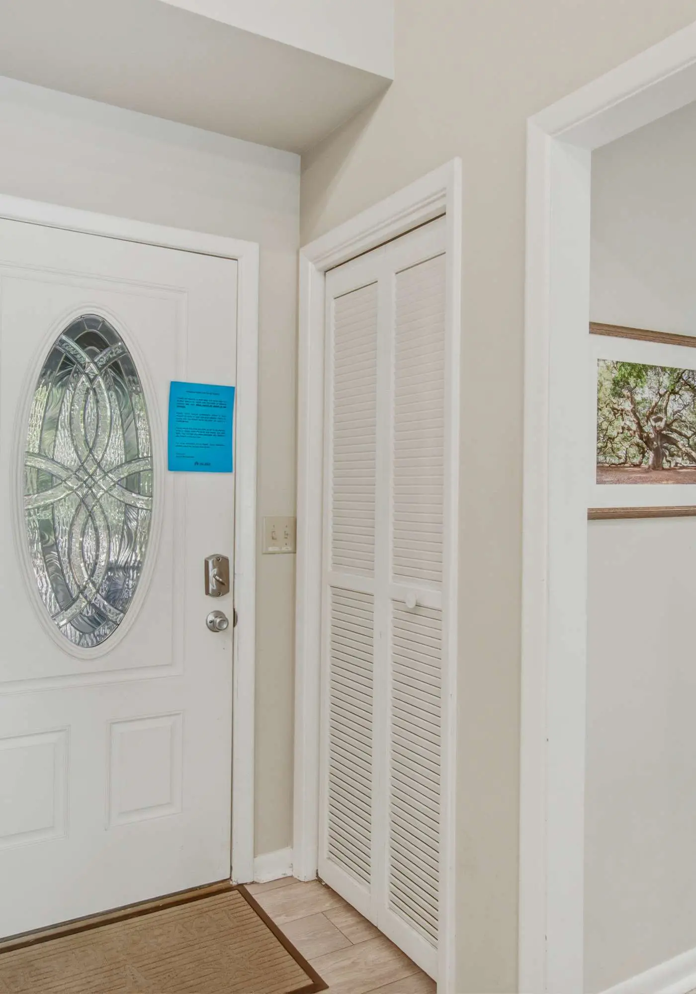 Shaded Lakeview Home with Deck & Screened Porch - Near Beach, Dogs OK
